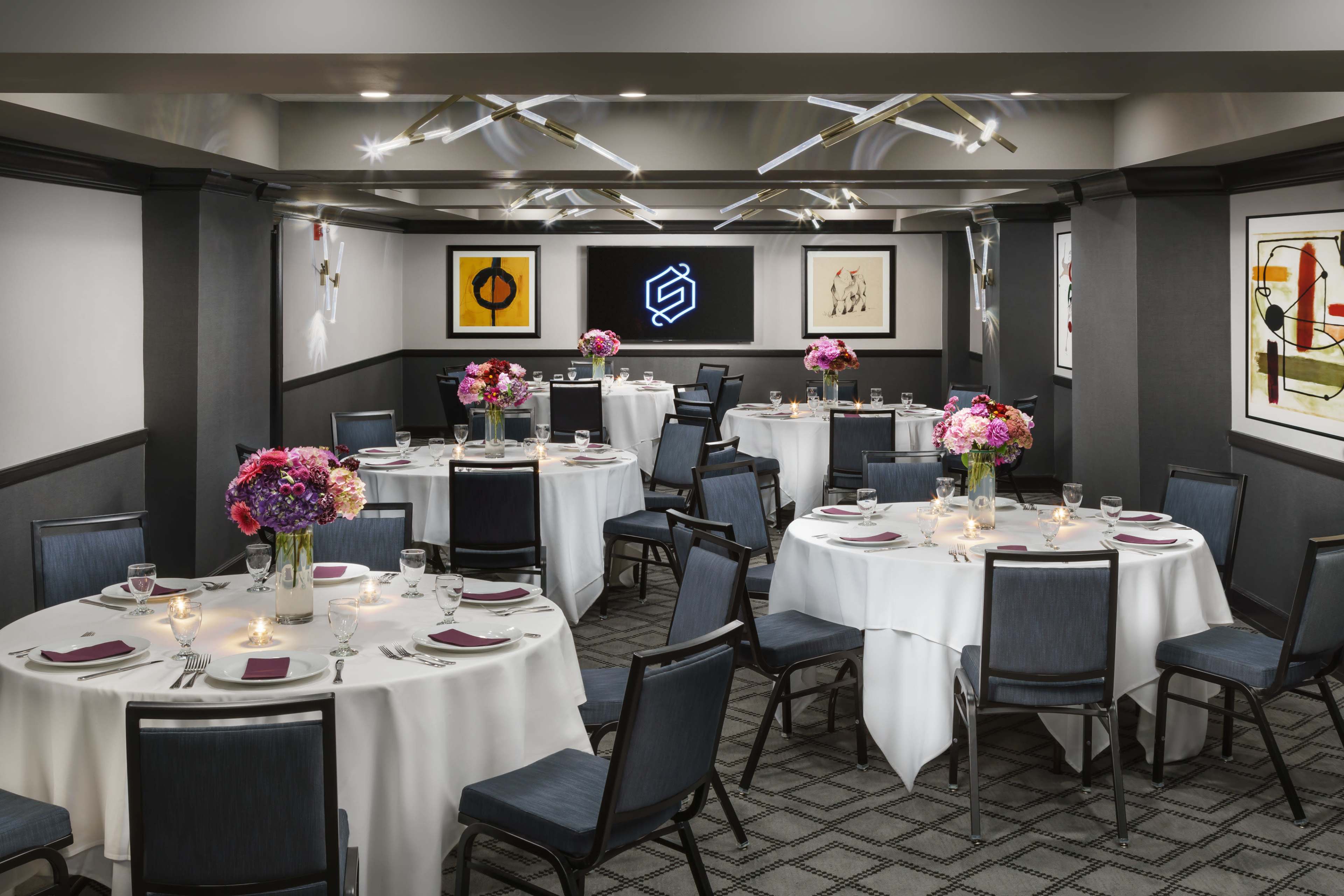 Boutique Meeting Space Image in Tenderloin, San Francisco, CA