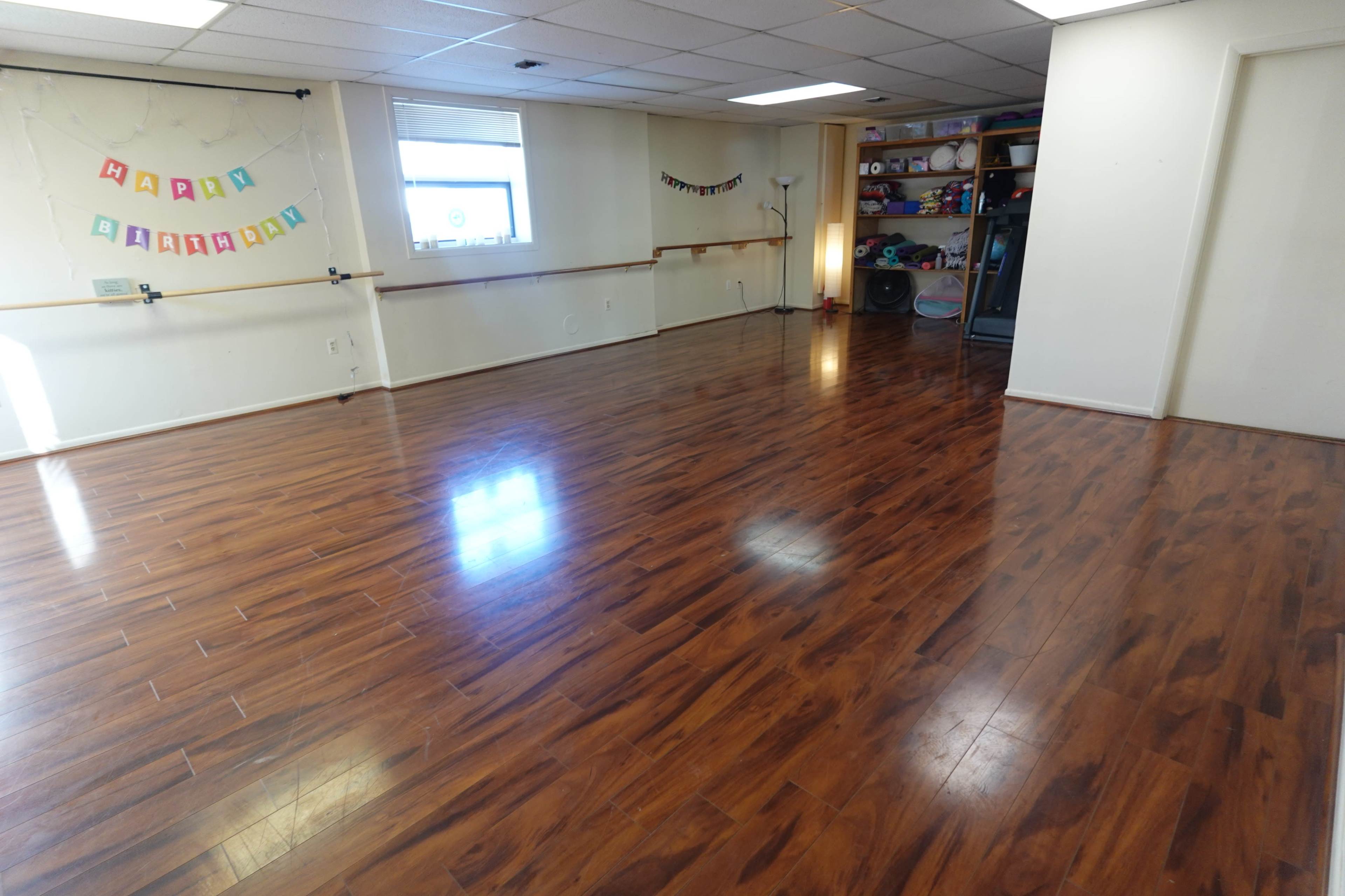 Spacious Urban Yoga & Dance Studio with Serene Ambiance Image in Ann Arbor, Ann Arbor, MI