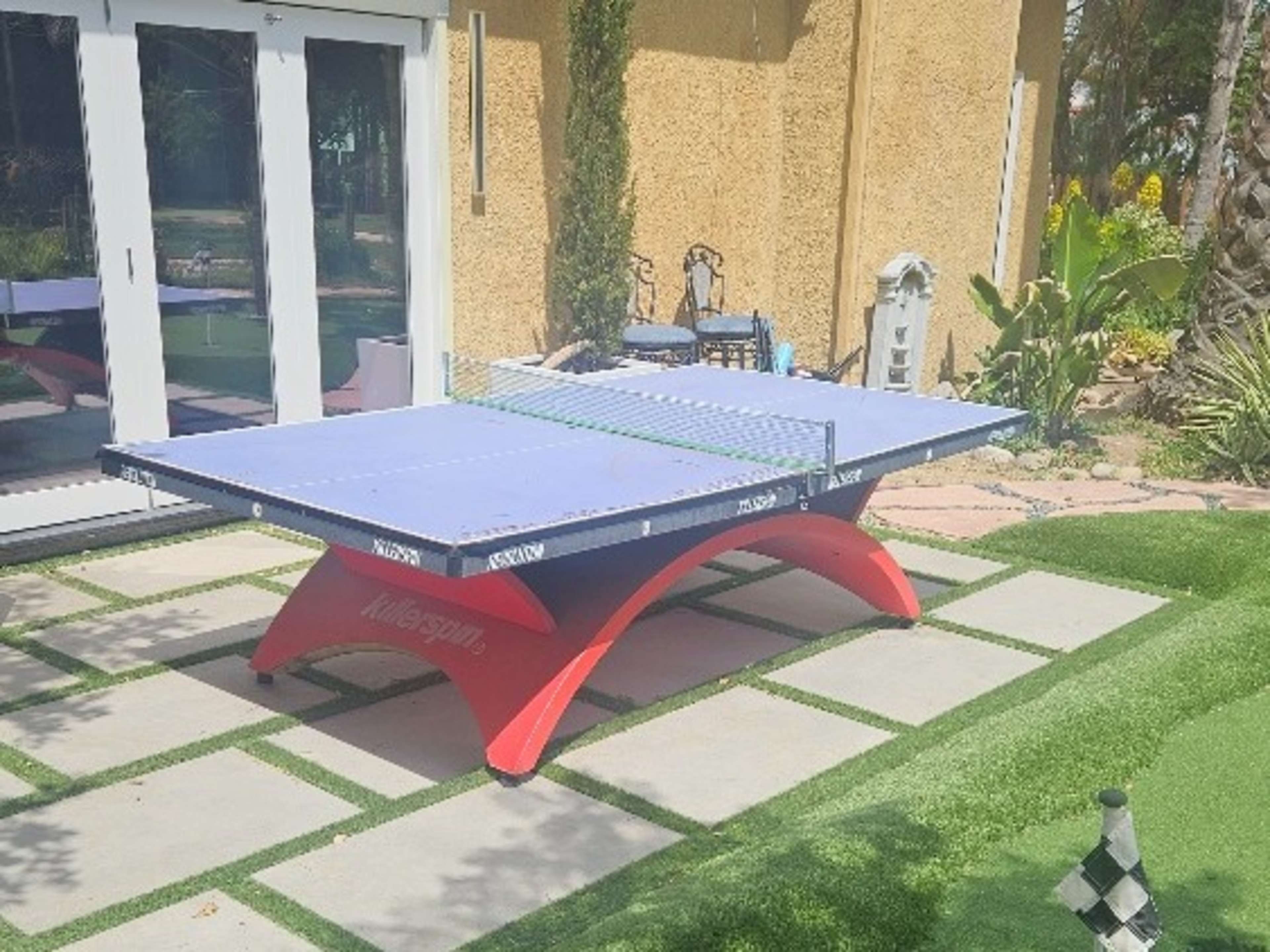 Killerspin ping-pong table