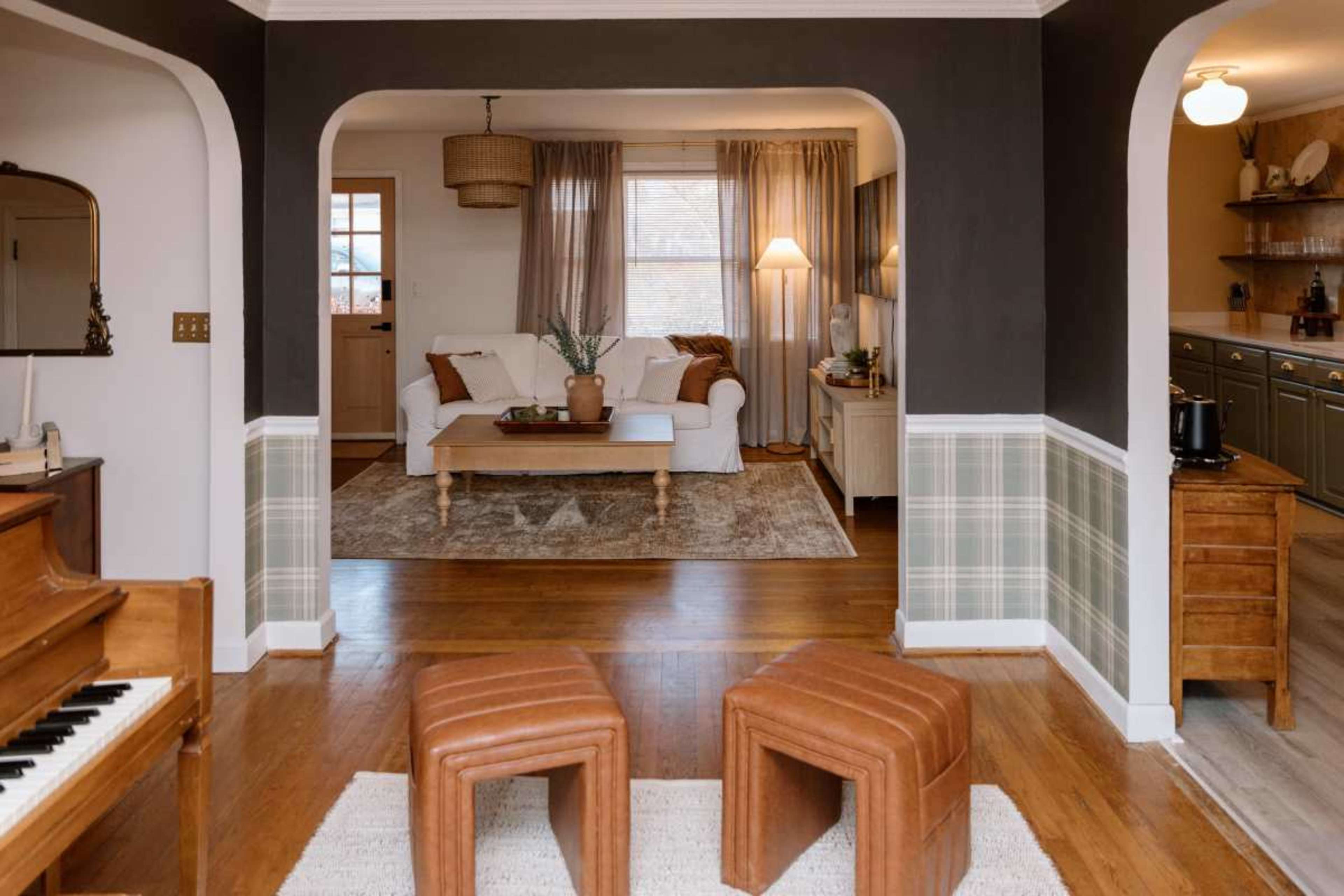 English Country Style Cottage with Speakeasy, Hot Tub, and Piano - 8 minutes from Downtown Greenville P Image in Wade Hampton, Greenville, SC
