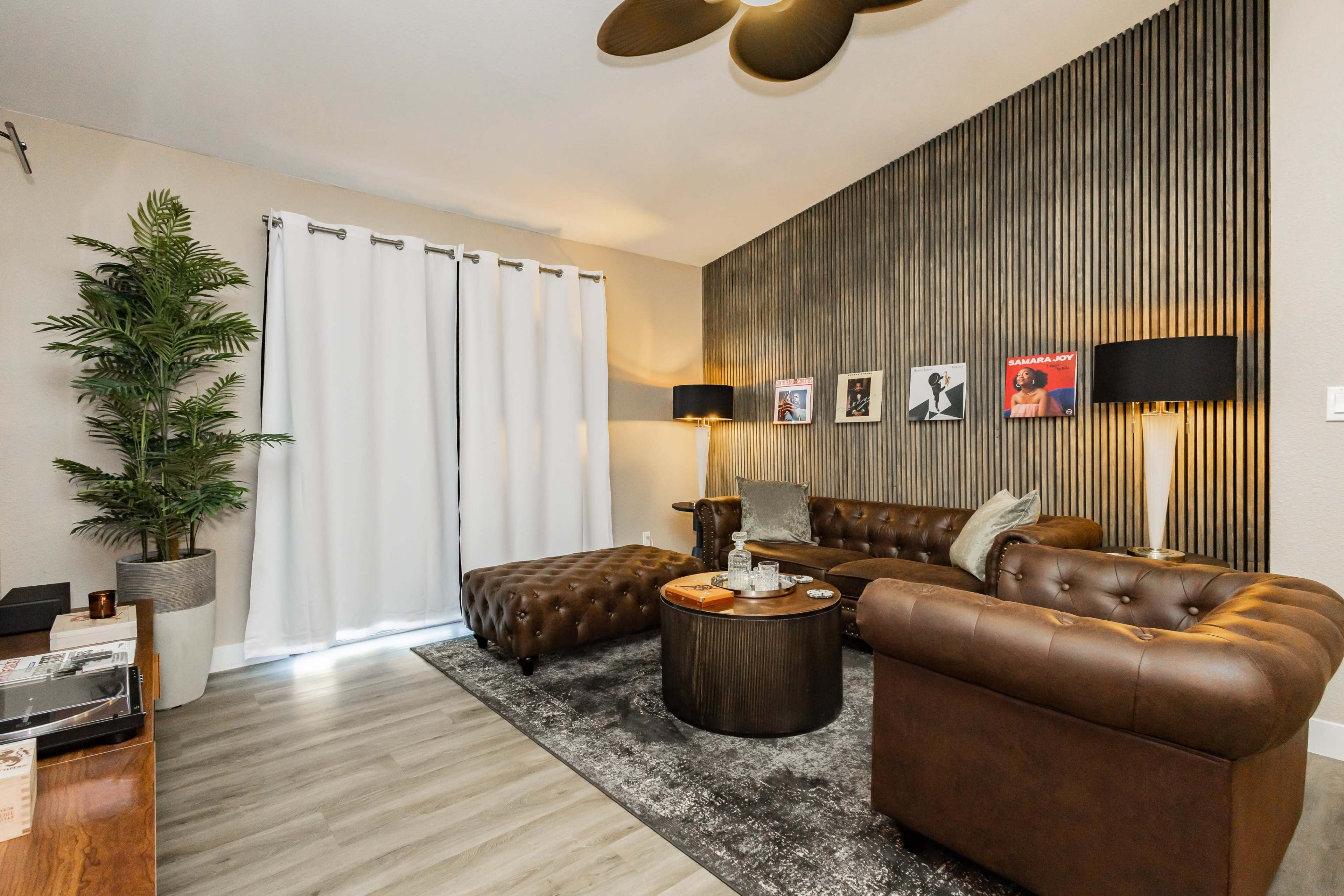 Jazz Club and Cigar Lounge Themed Ranch Home| Great for production, Content Creation Image in Henderson, Henderson, NV