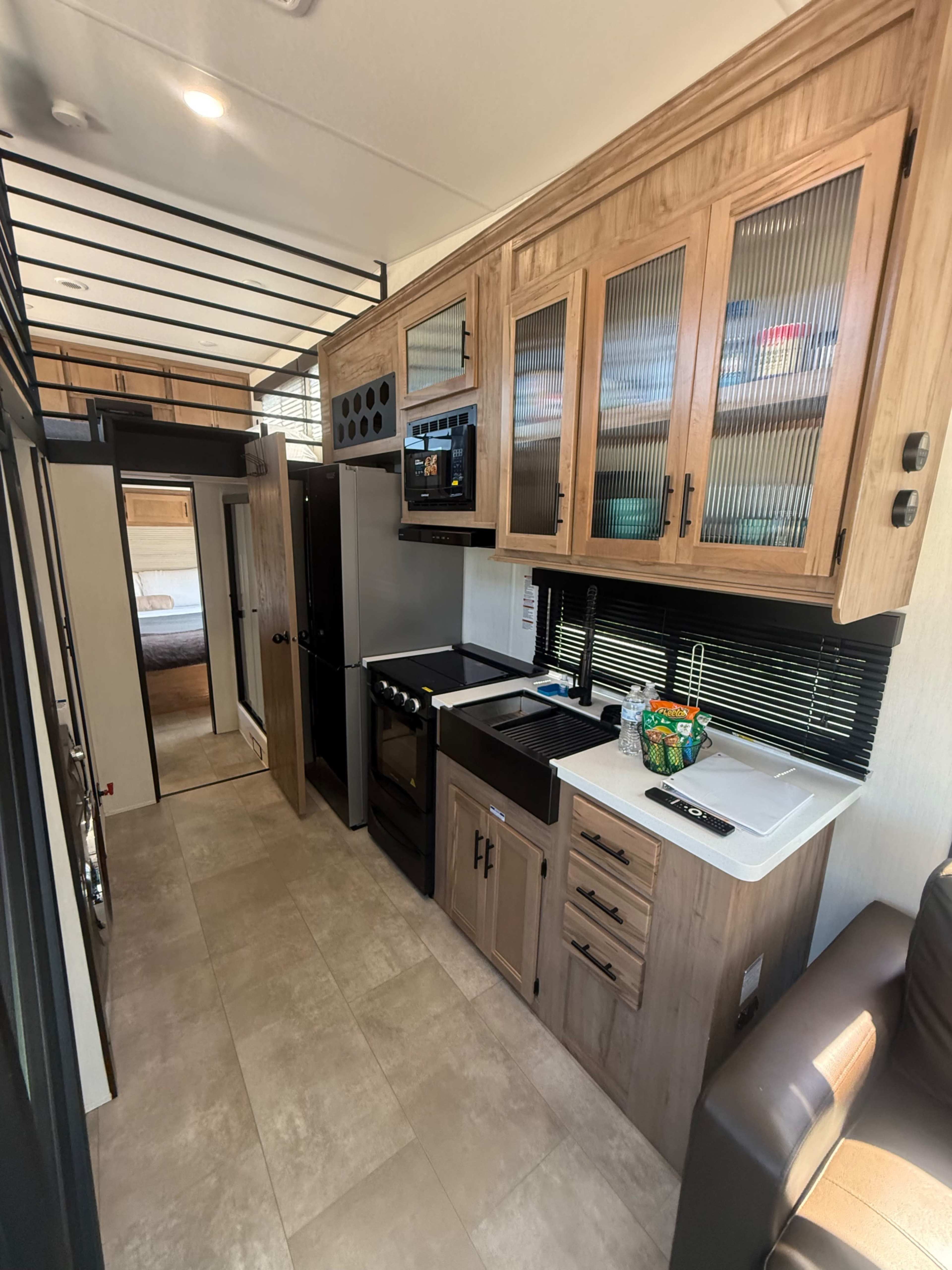 Creative Studio, Office Pod, or Content Space - Modern Tiny Home on Wheels Image in Arlingwood, Jacksonville, FL