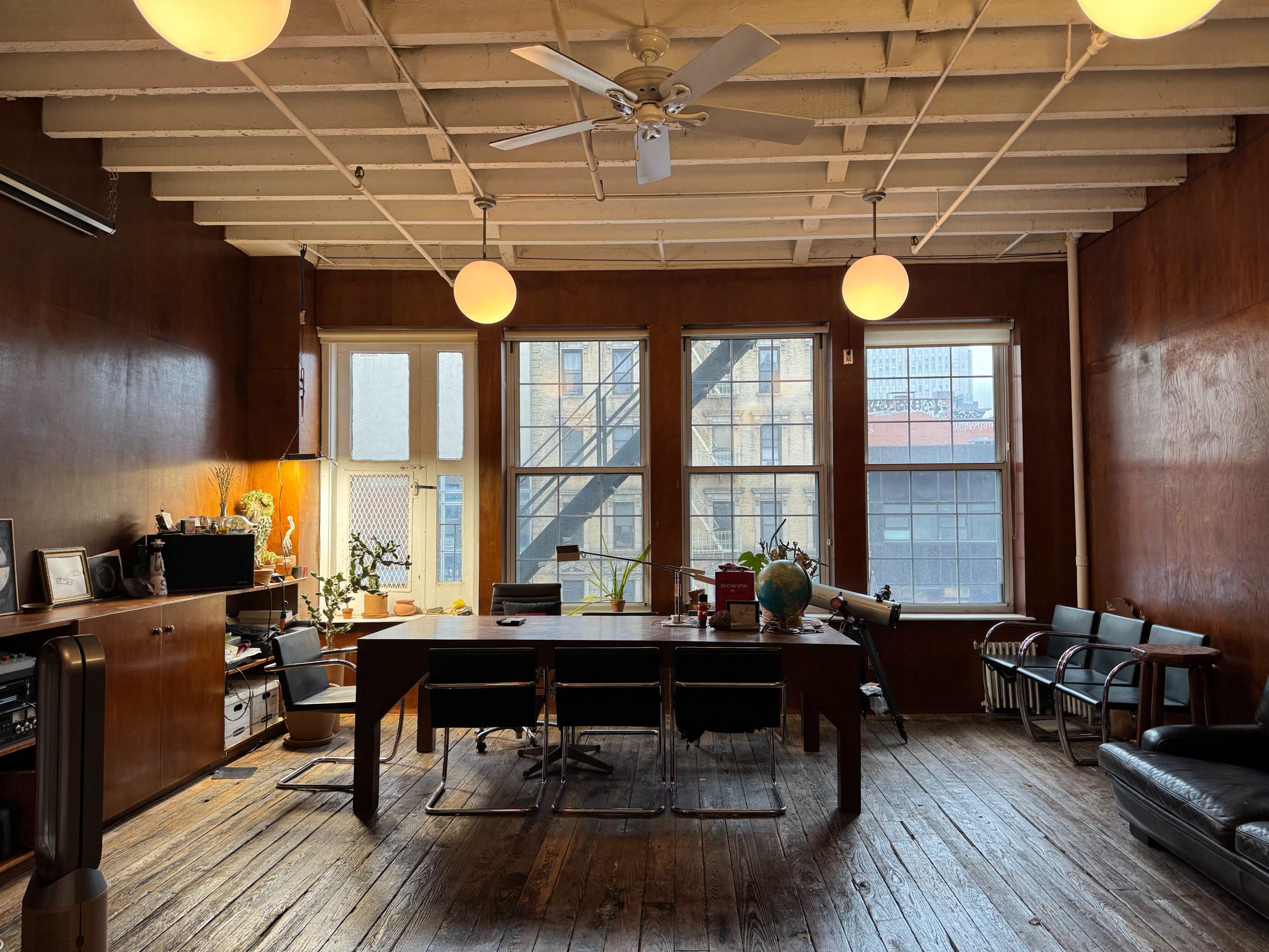 Wood-Panelled Downtown Loft (Play Development, Showroom, Meetings) Image in Lower Manhattan, New York, NY