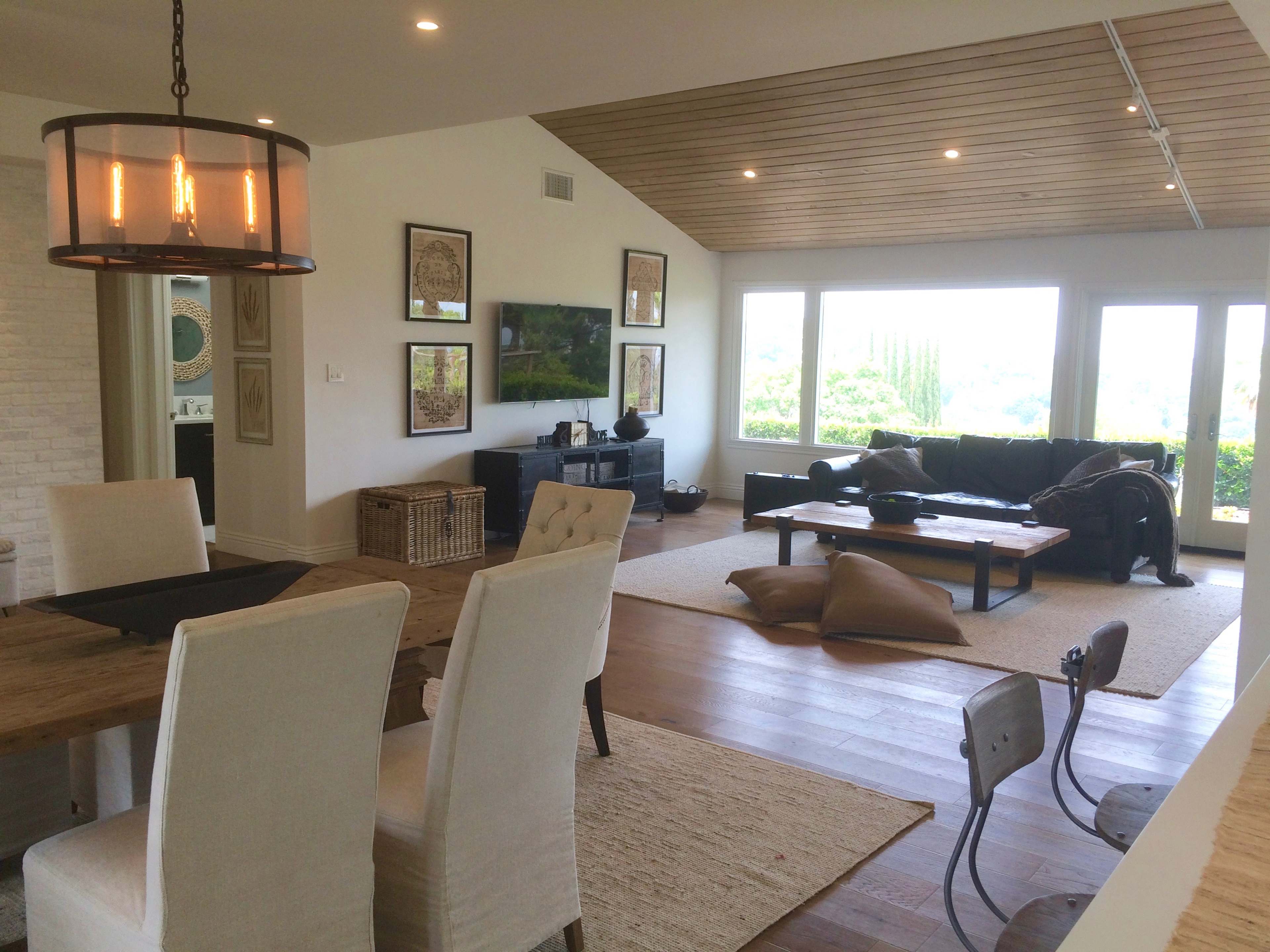 Remodeled , Open Floor Plan Home with Spectacular City and Mountain Views Image in Sherman Oaks, Sherman Oaks, CA