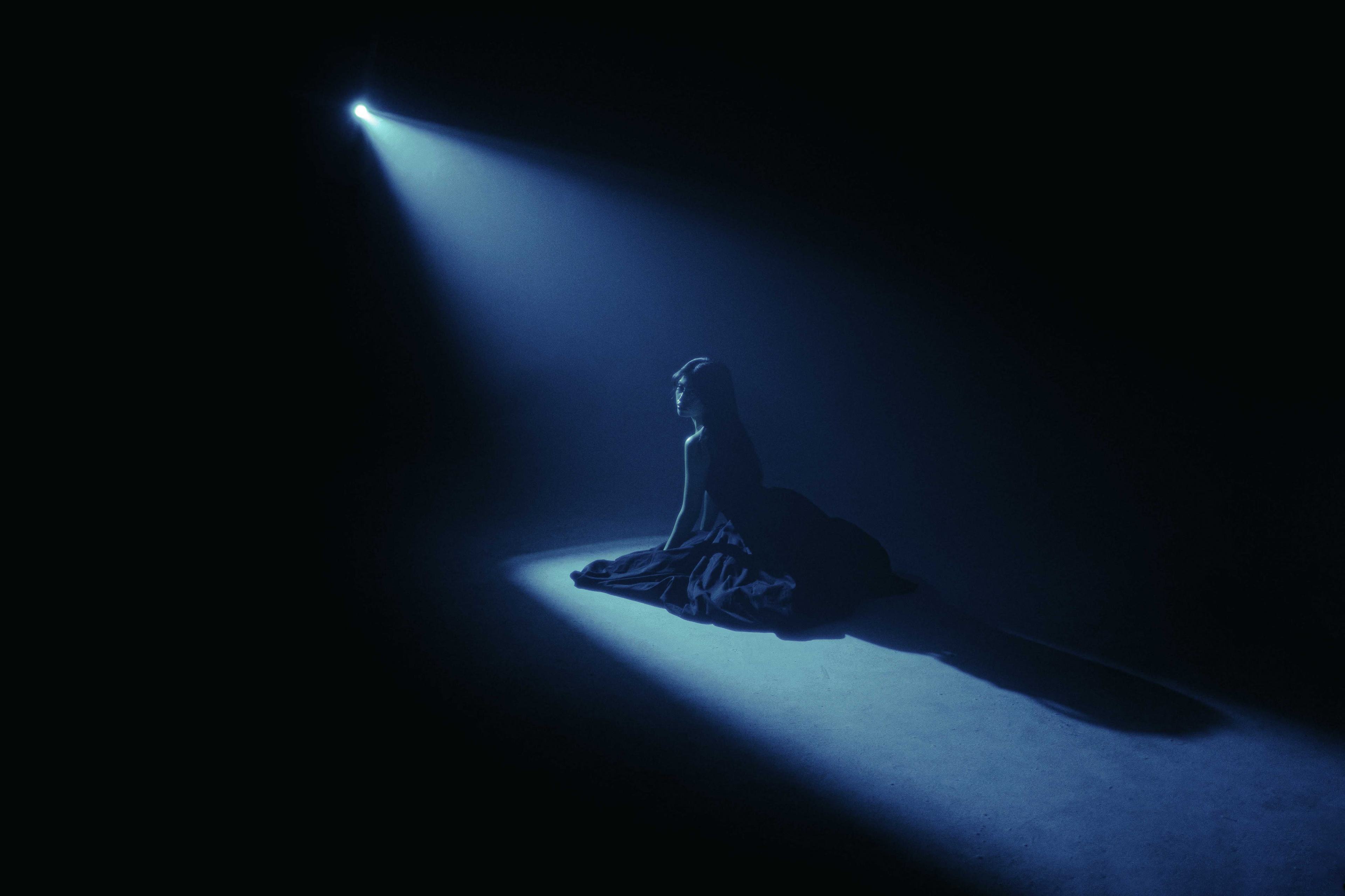 Photo studio with white cyc + backdrops + lighting equipment Image in Central LA, los angeles, CA