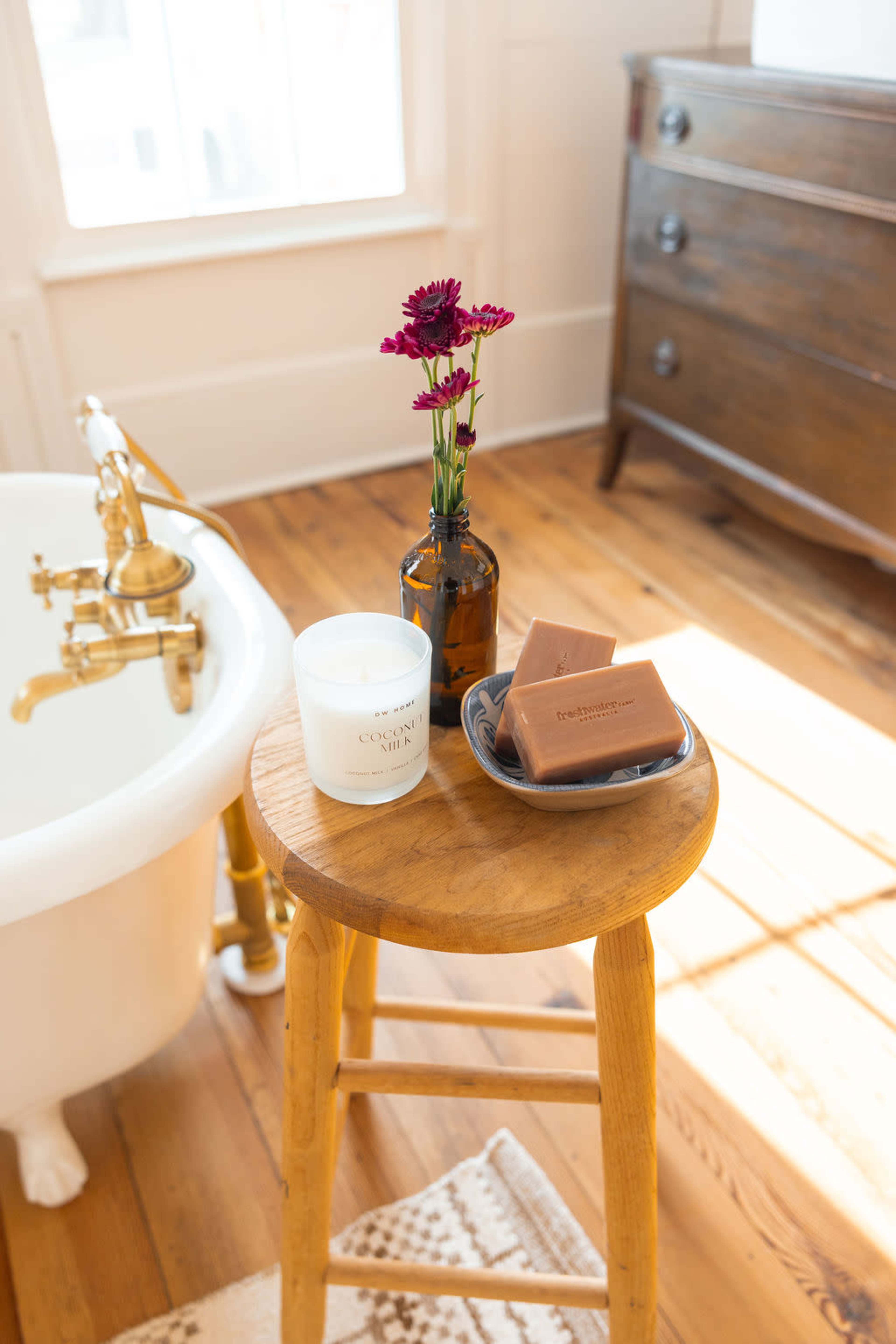 Historic Southern Farmhouse - Beautiful Natural Light & Picturesque Setting Image in , Senoia, GA