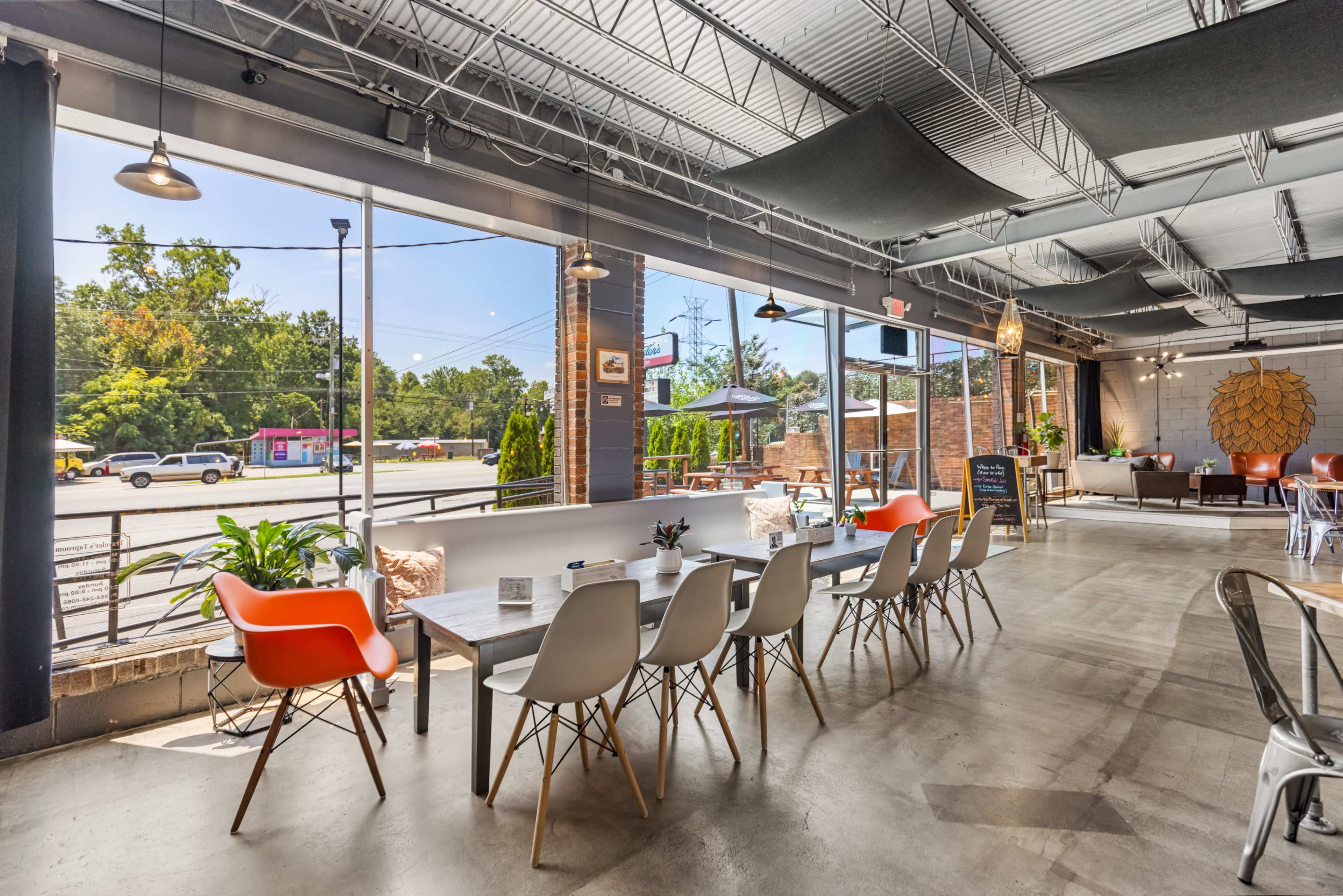 Awesome venue with 360 degree bar and plenty of space to spread out! Image in , Greenville, SC