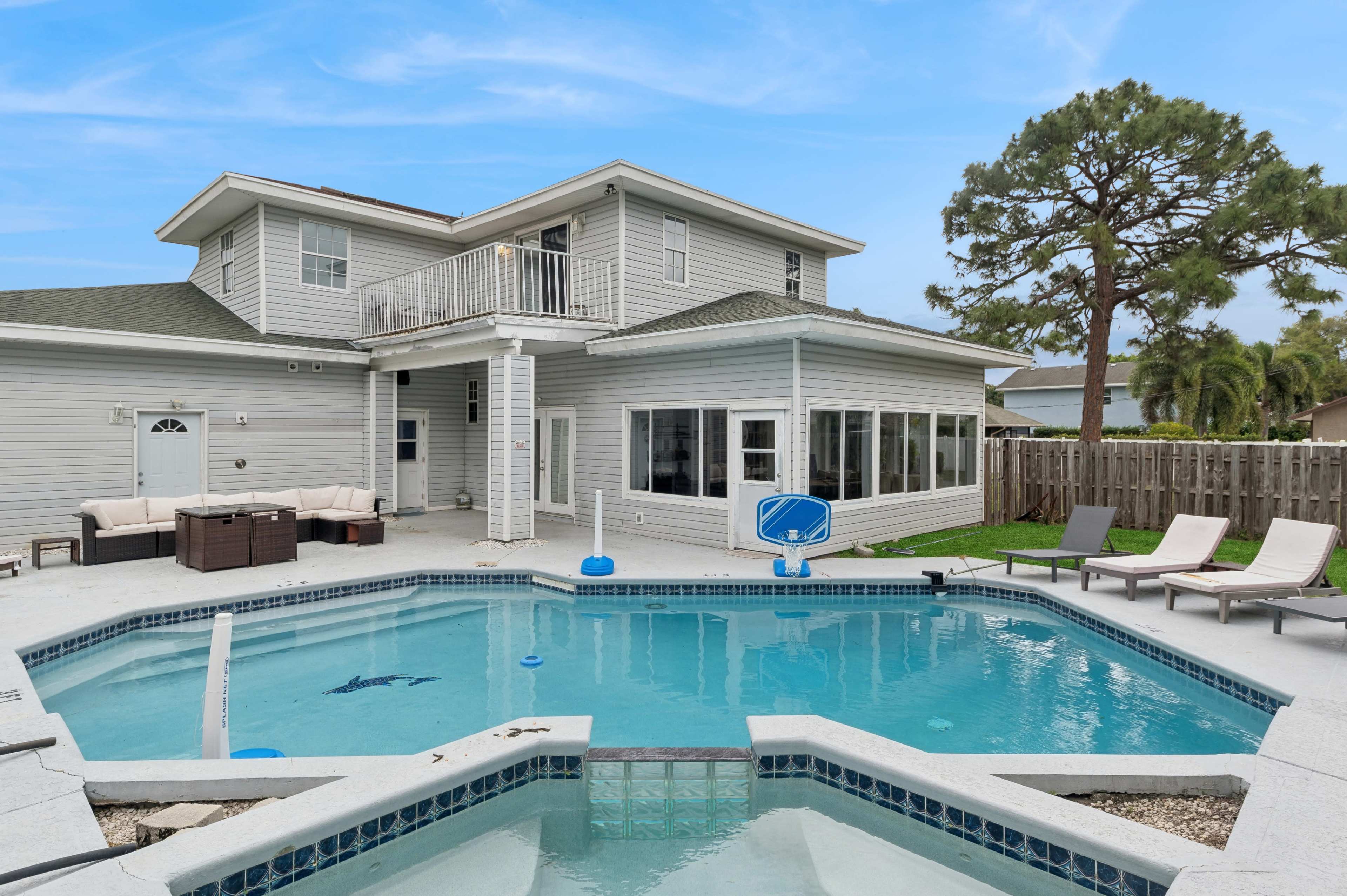 Large Home With Swmming Pool and Chimney Near Beach Image in , Boynton Beach, FL