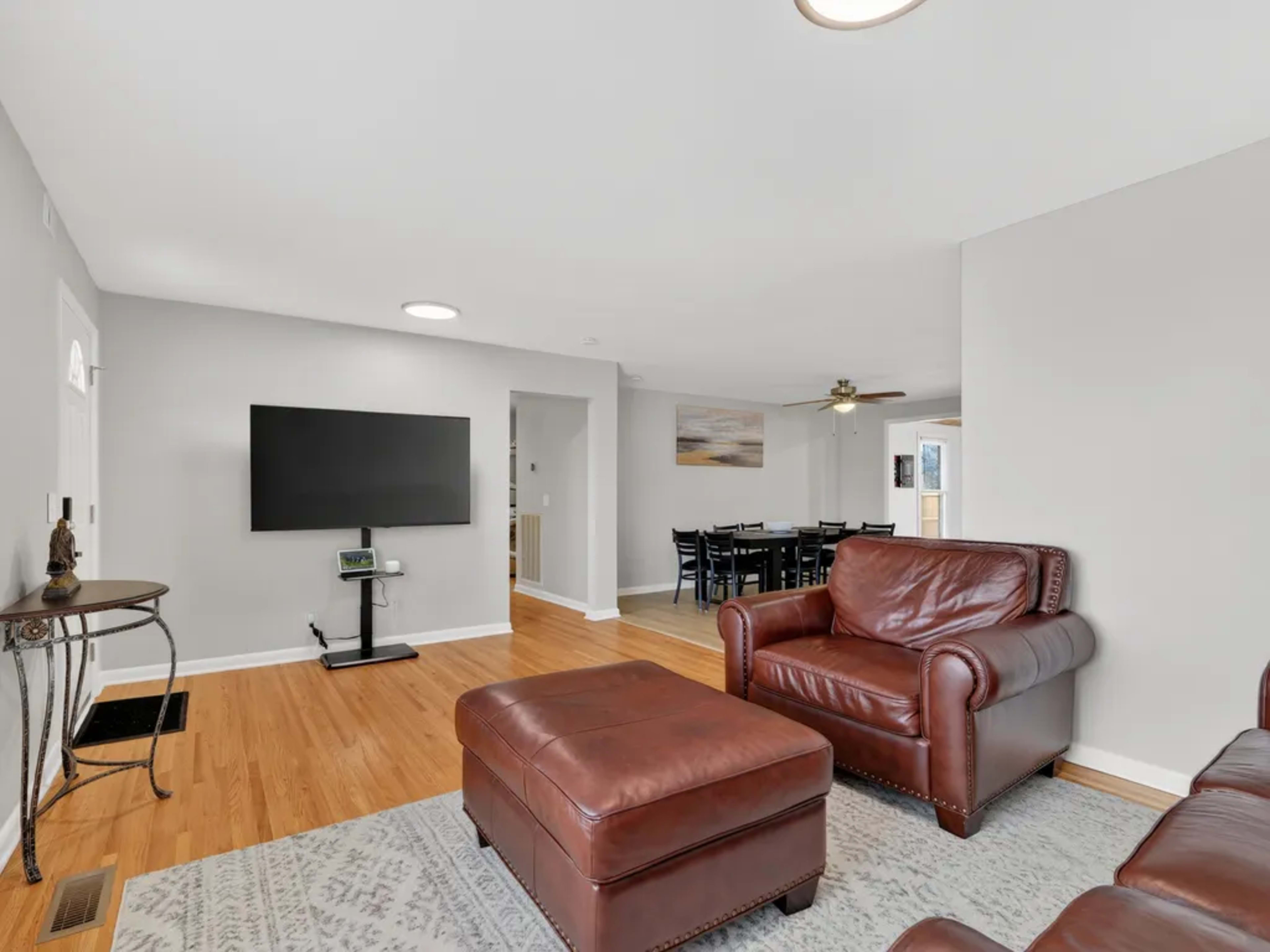 Private Estate Near Opry – Film, Music & Event Ready Image in Donelson, Nashville, TN