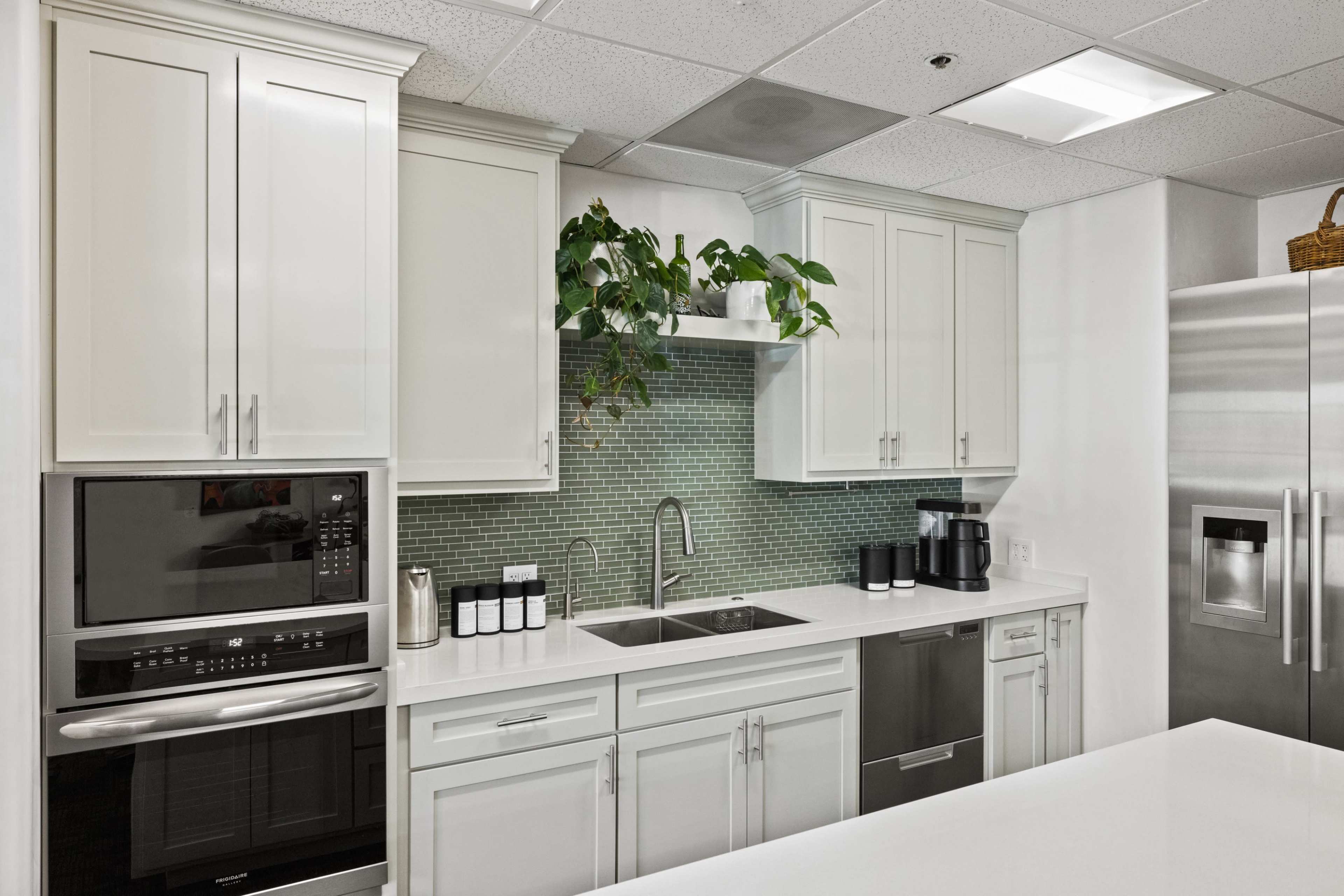 Lively and Authentic Downtown Office Space, Meeting Rooms, and Large Open Space Image in Monterey, Monterey, CA