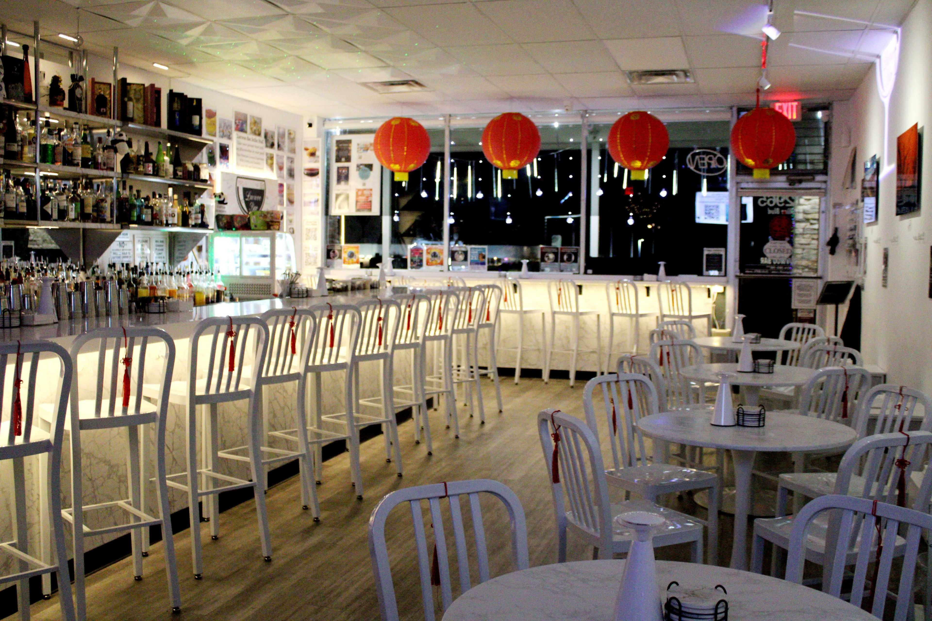 Artsy Eclectic Craft Cocktail Bar Image in Maryland Heights Township, Saint Louis, MO