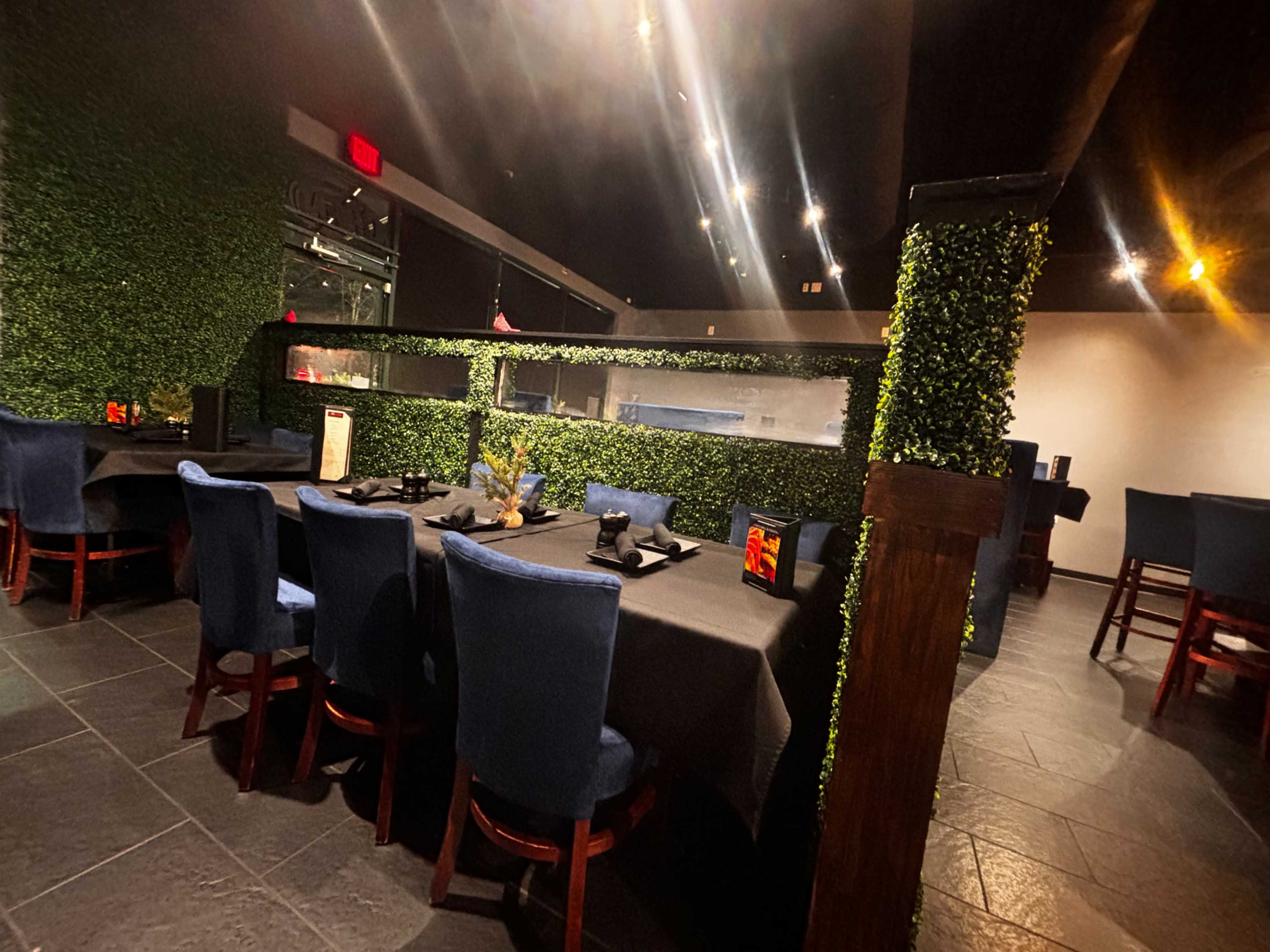 Urban Restaurant with a Full Bar Image in Johns Creek, Johns Creek, GA