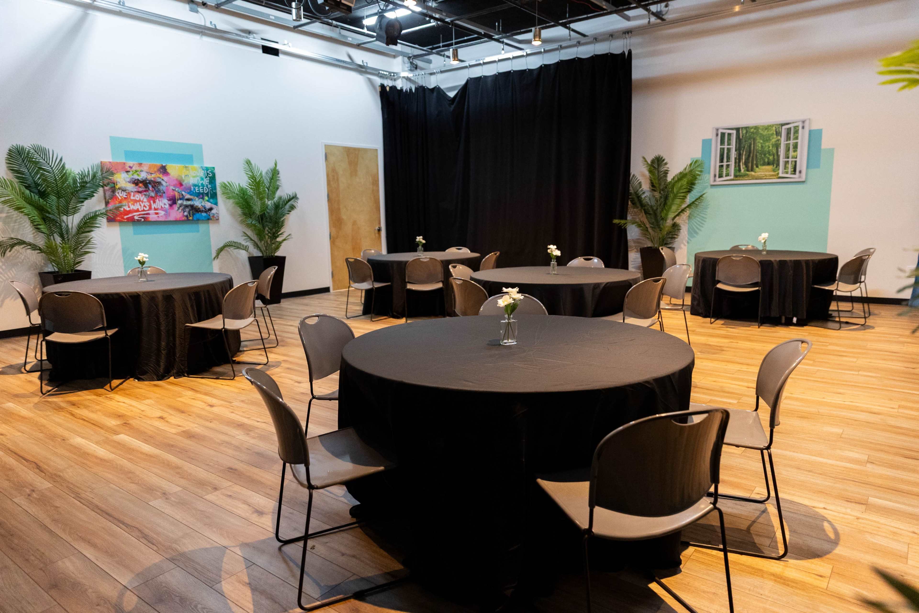 Versatile Studio + Micro Event Space in Lenexa Image in Lenexa, Lenexa, KS