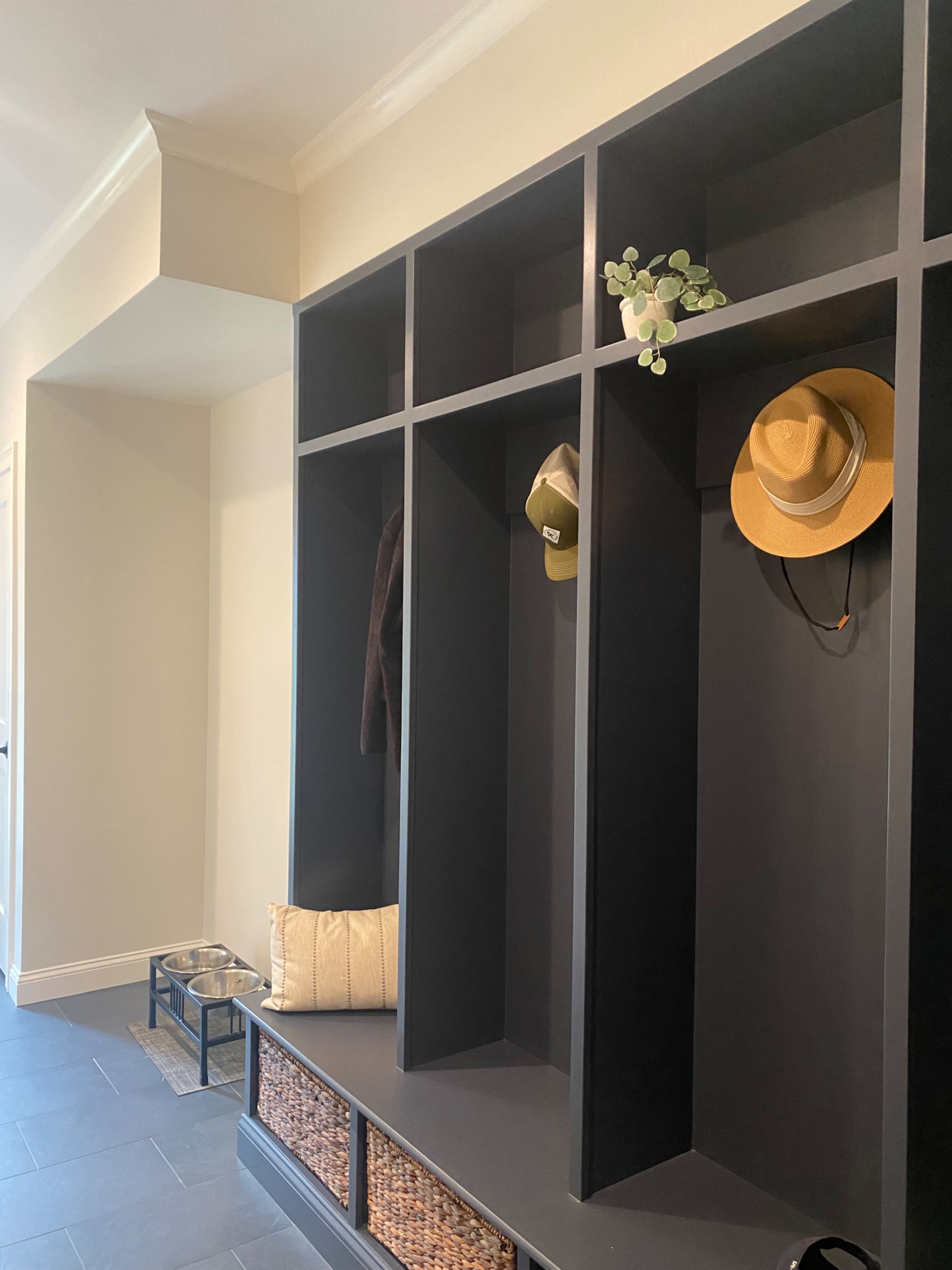 Airy, high-end home in a neighborhood setting Image in Lincoln, Lincoln, RI