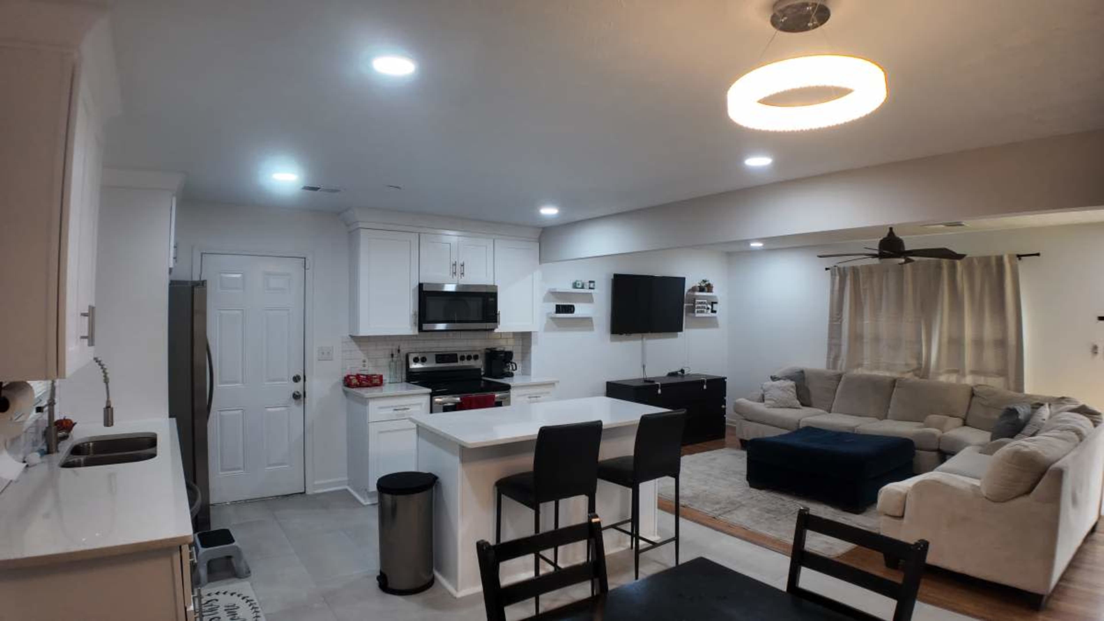 Chic Pad Near Airport Image in South Fulton, South Fulton, GA