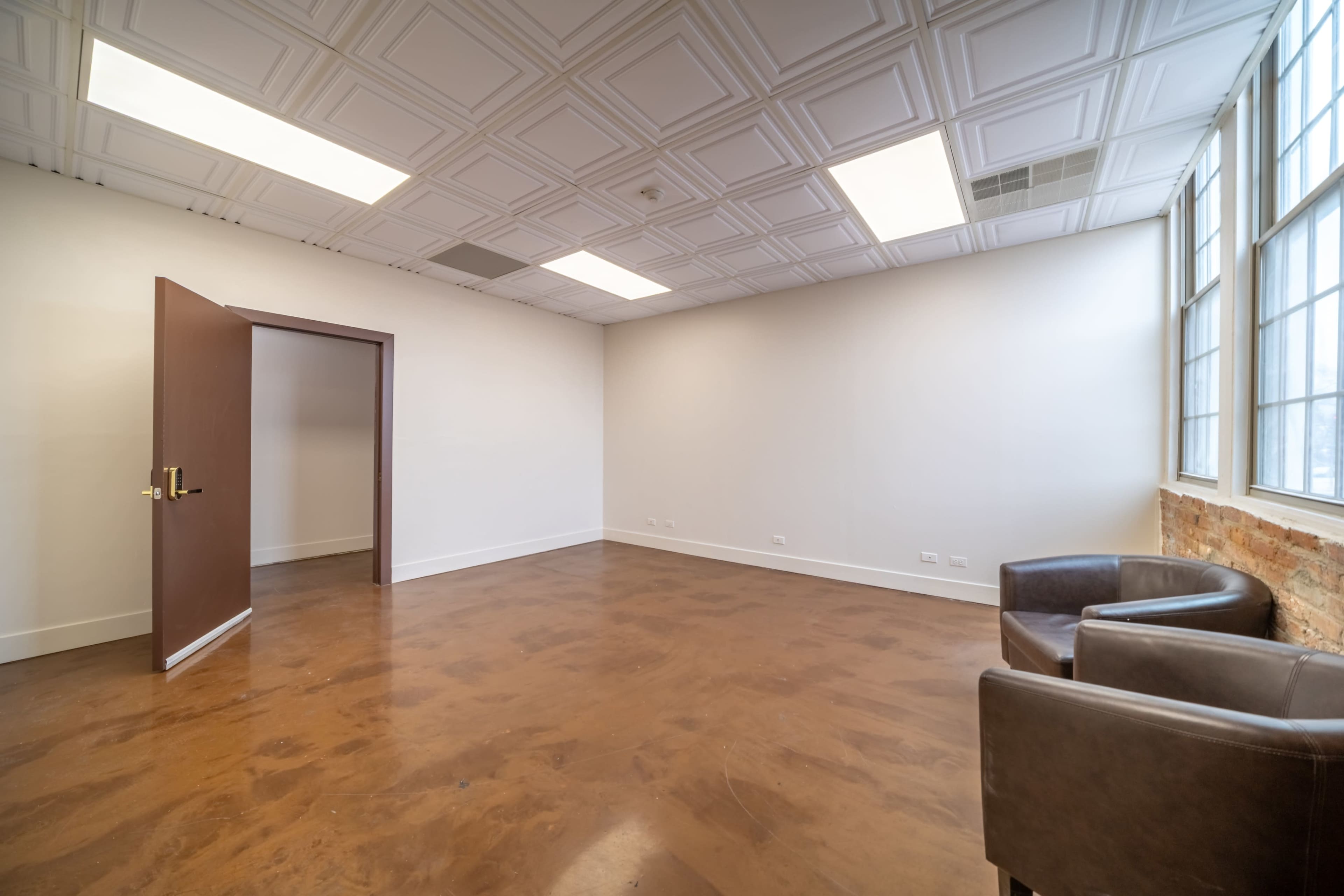 Content Space Image in Downtown, Elgin, IL