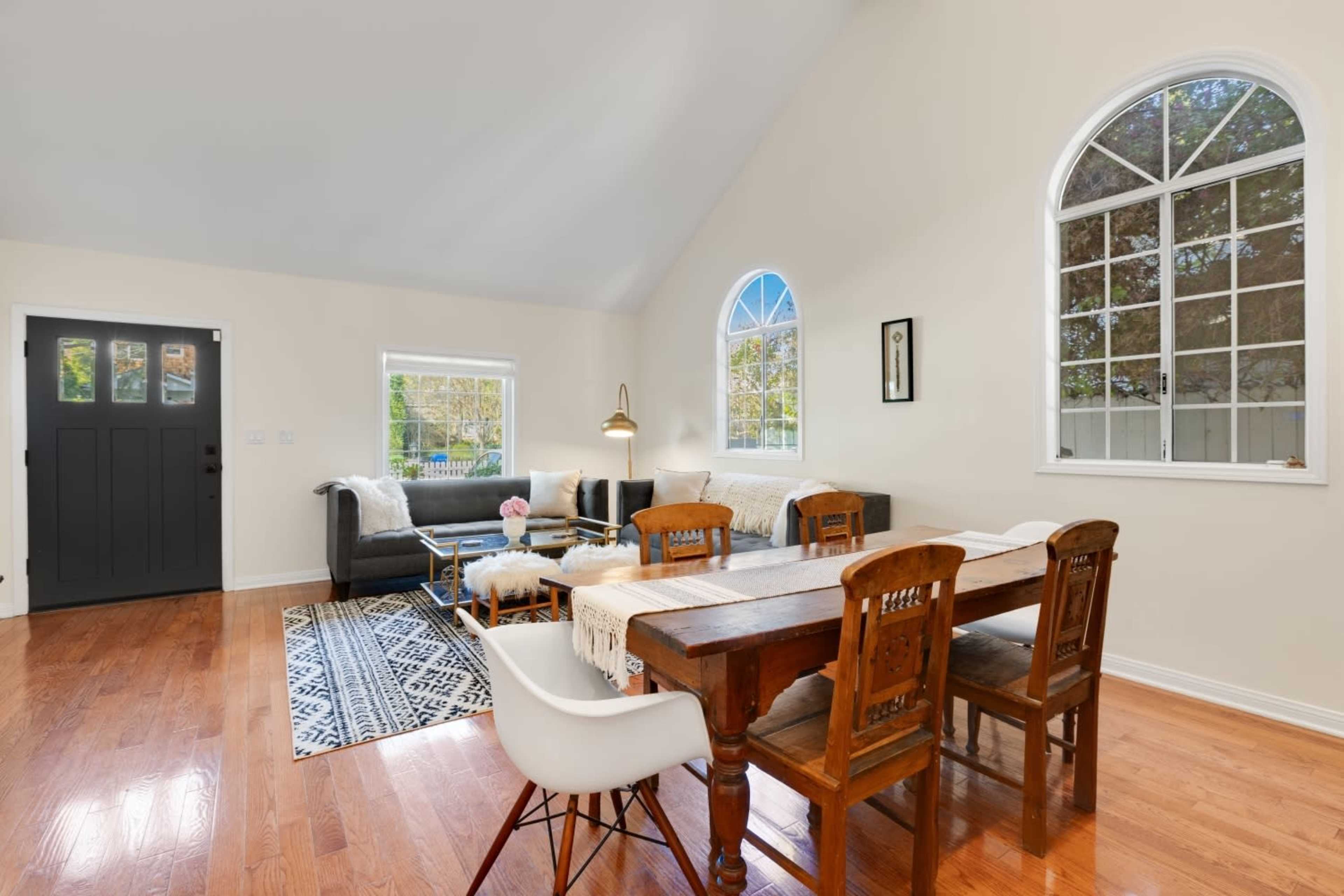 New Chic Luxury 3 BR Studio City Image in Studio City, Studio City, CA