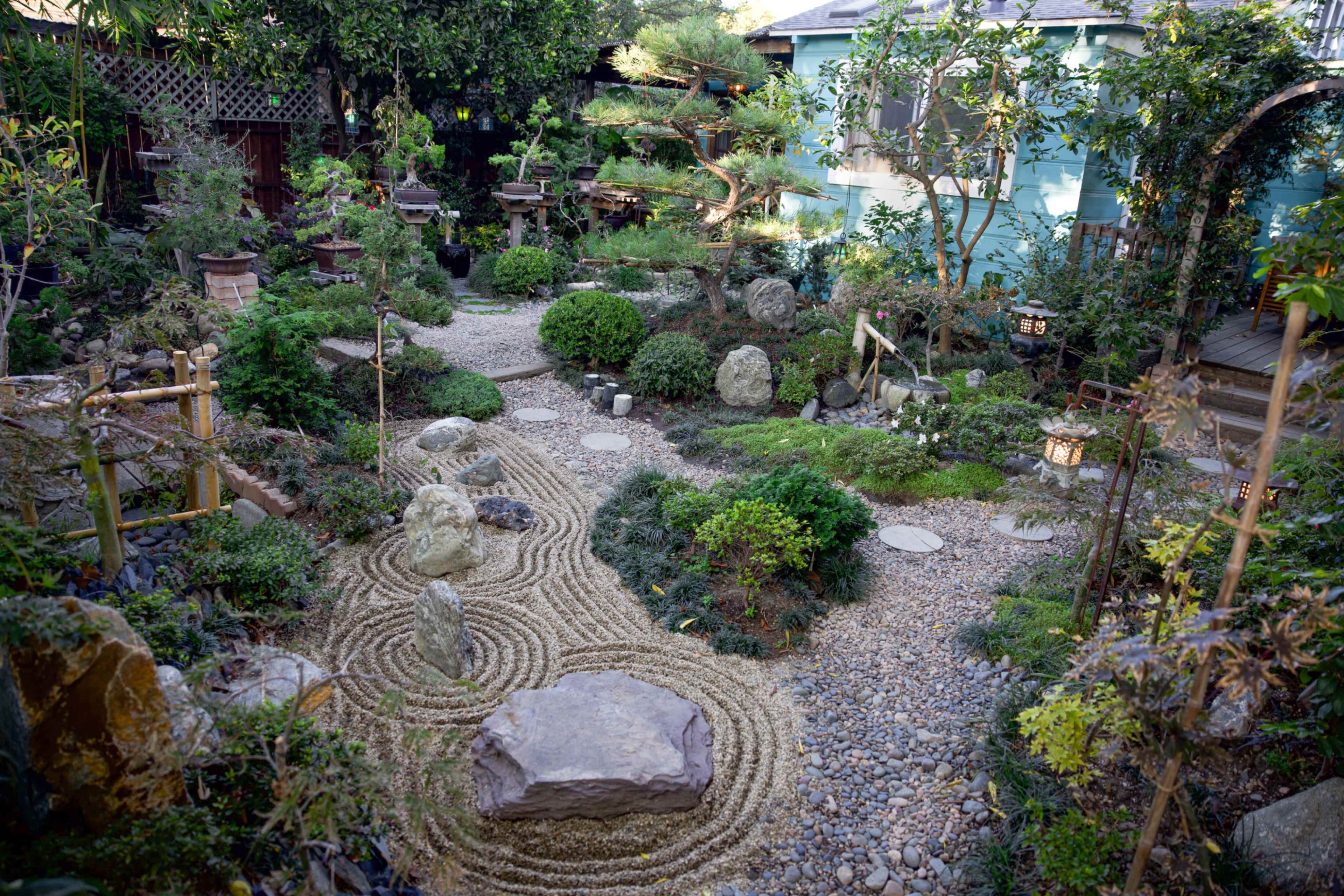 Cute Retro Vintage 70's Art House & Japanese Garden: Bohemian Furnishings, Bonsais, and Water features Image in Mar Vista, Los Angeles, CA