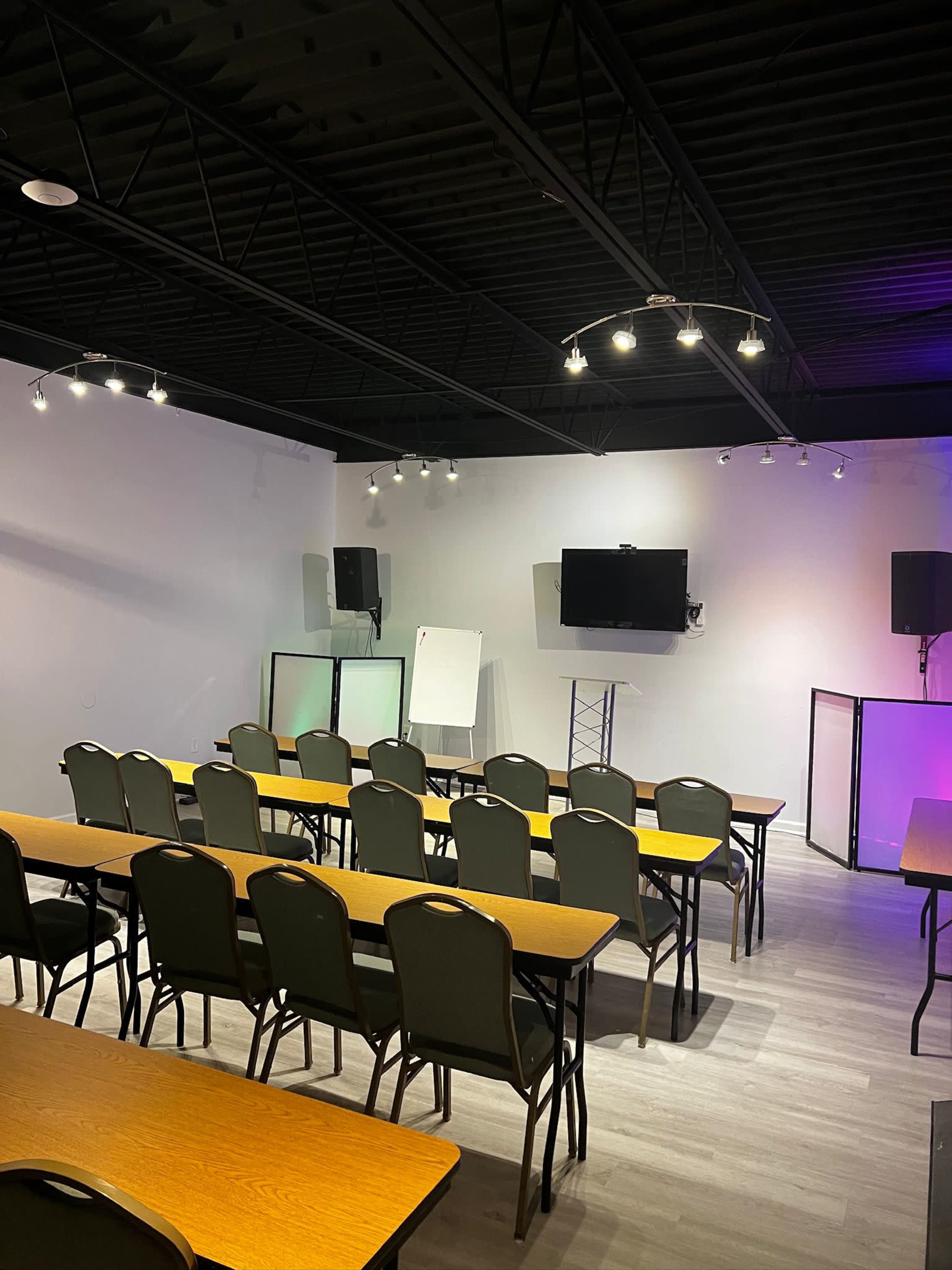 Industrial space perfect for small gatherings (Birthday parties, baby showers, meetings, receptions, etc.) Image in Denbigh, Newport News, VA
