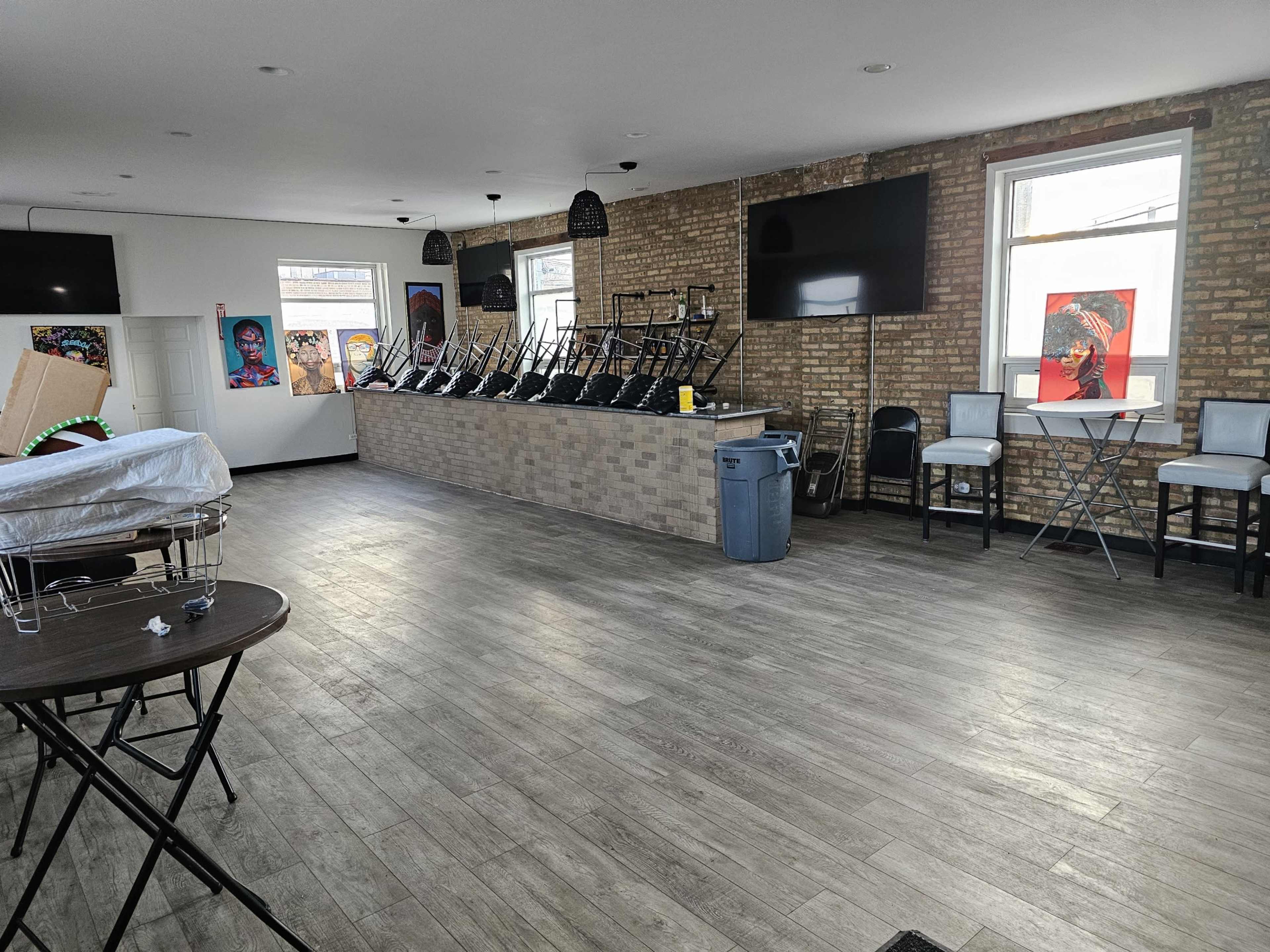 Open-Concept Industrial Space in South Chicago Image in South Side, Chicago, IL