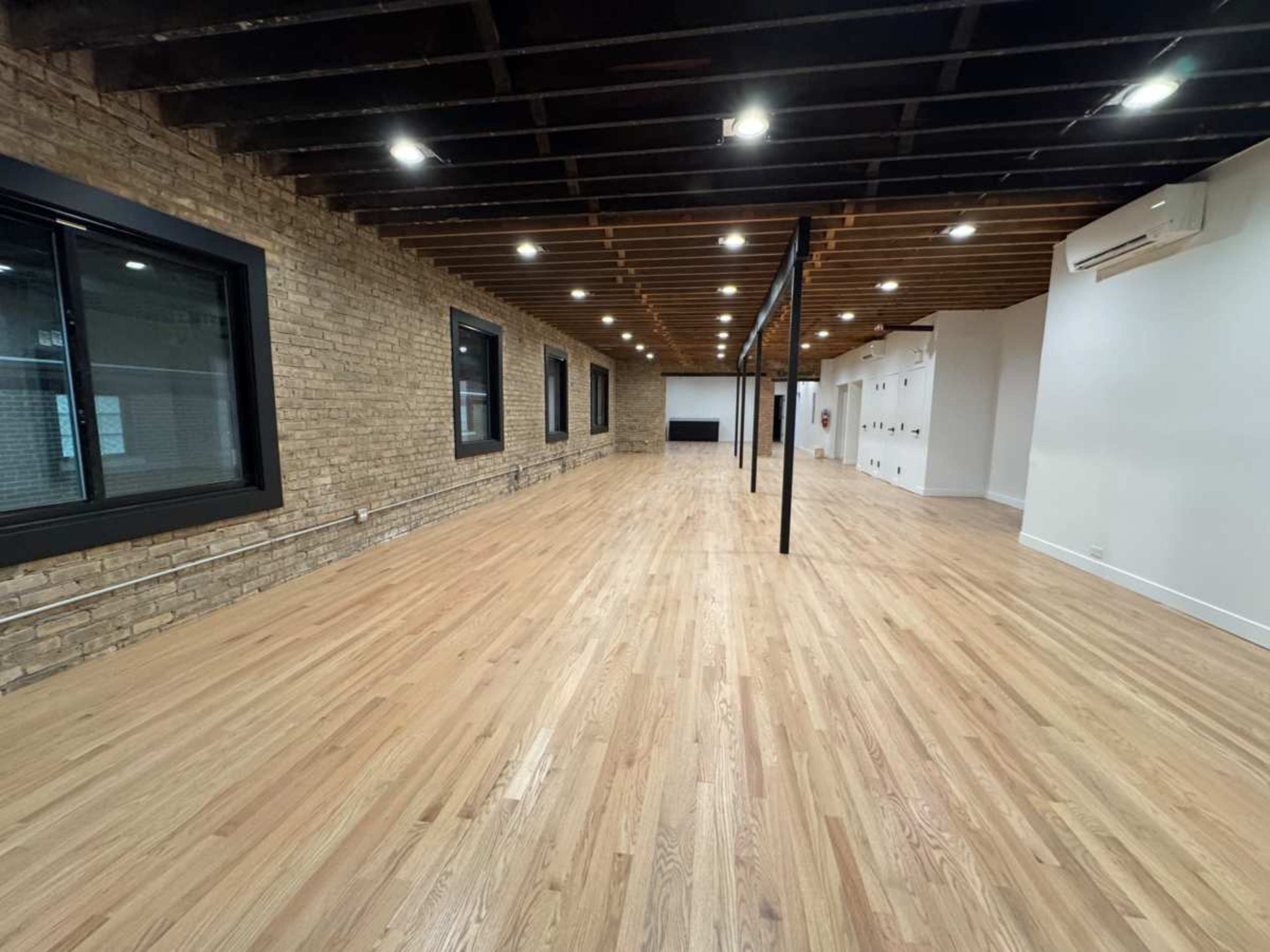 Open Loft Overlooking Humboldt Park Image in Humboldt Park, CHICAGO, IL