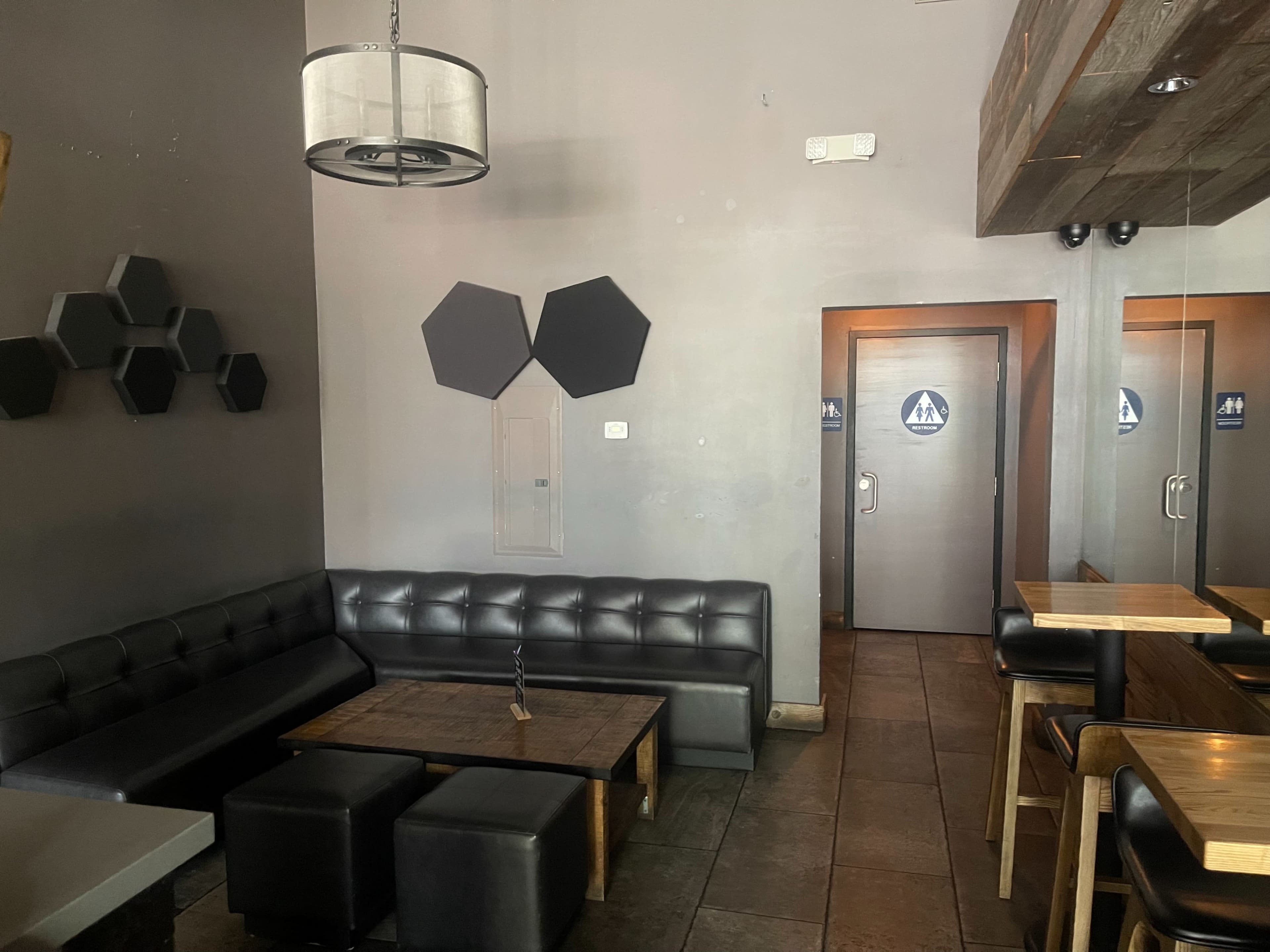 Mid-Market Restaurant & Bar with Industrial Lounge Vibes Image in Civic Center, San Francisco, CA