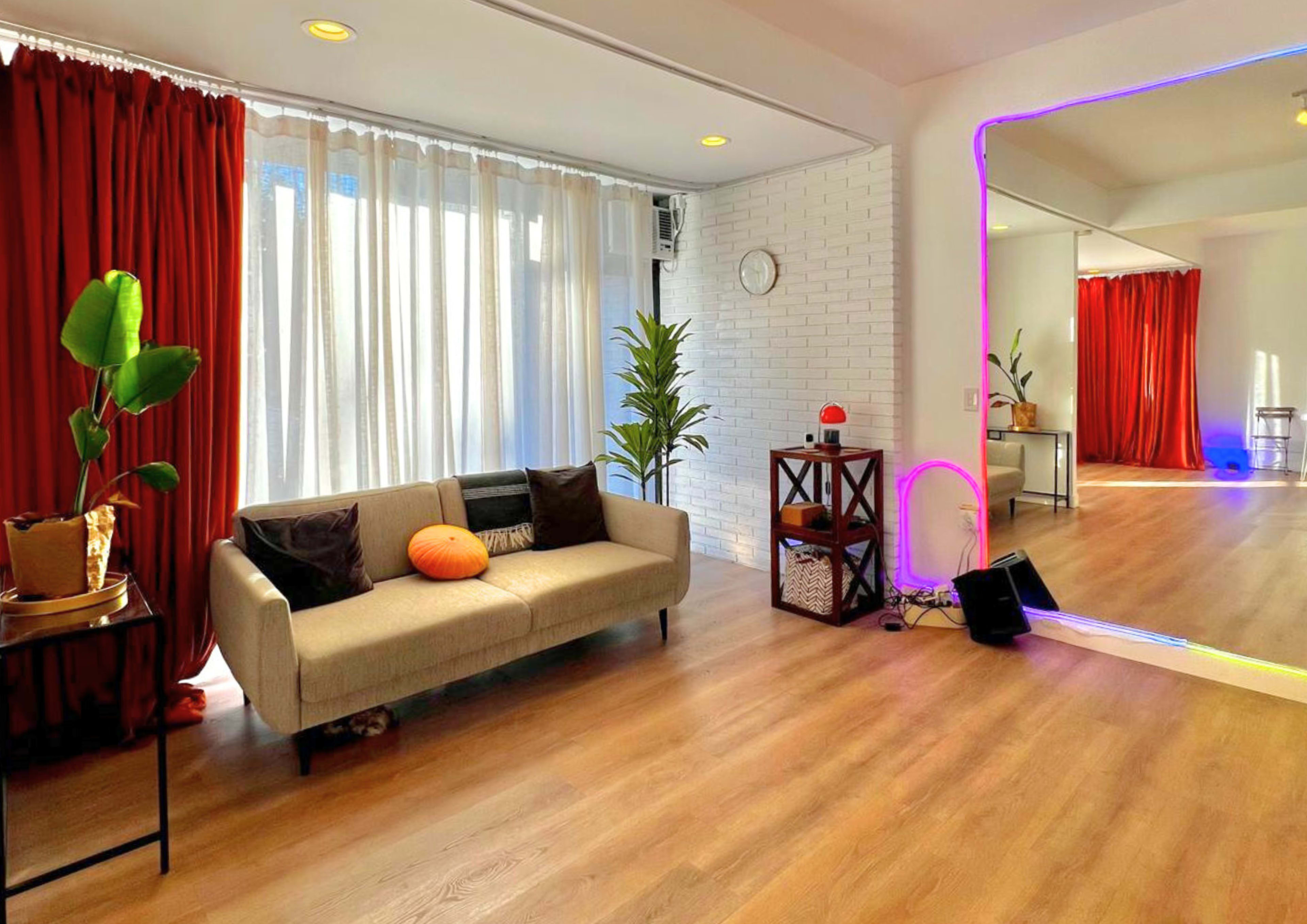 Spacious & Modern Dance Studio in the Heart of Santa Monica Image in Mid-City, Santa Monica, CA