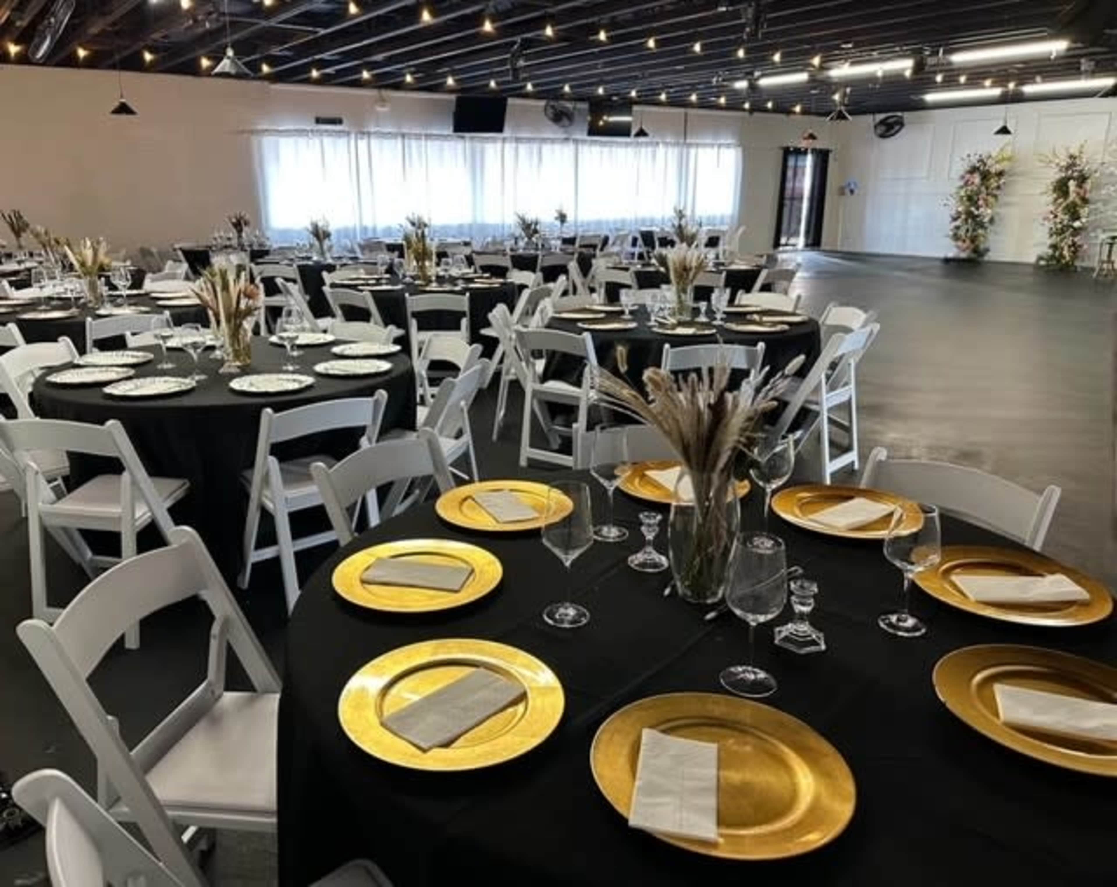 Modern and Versatile Event and Party Venue Image in Reed Park, Mesa, AZ