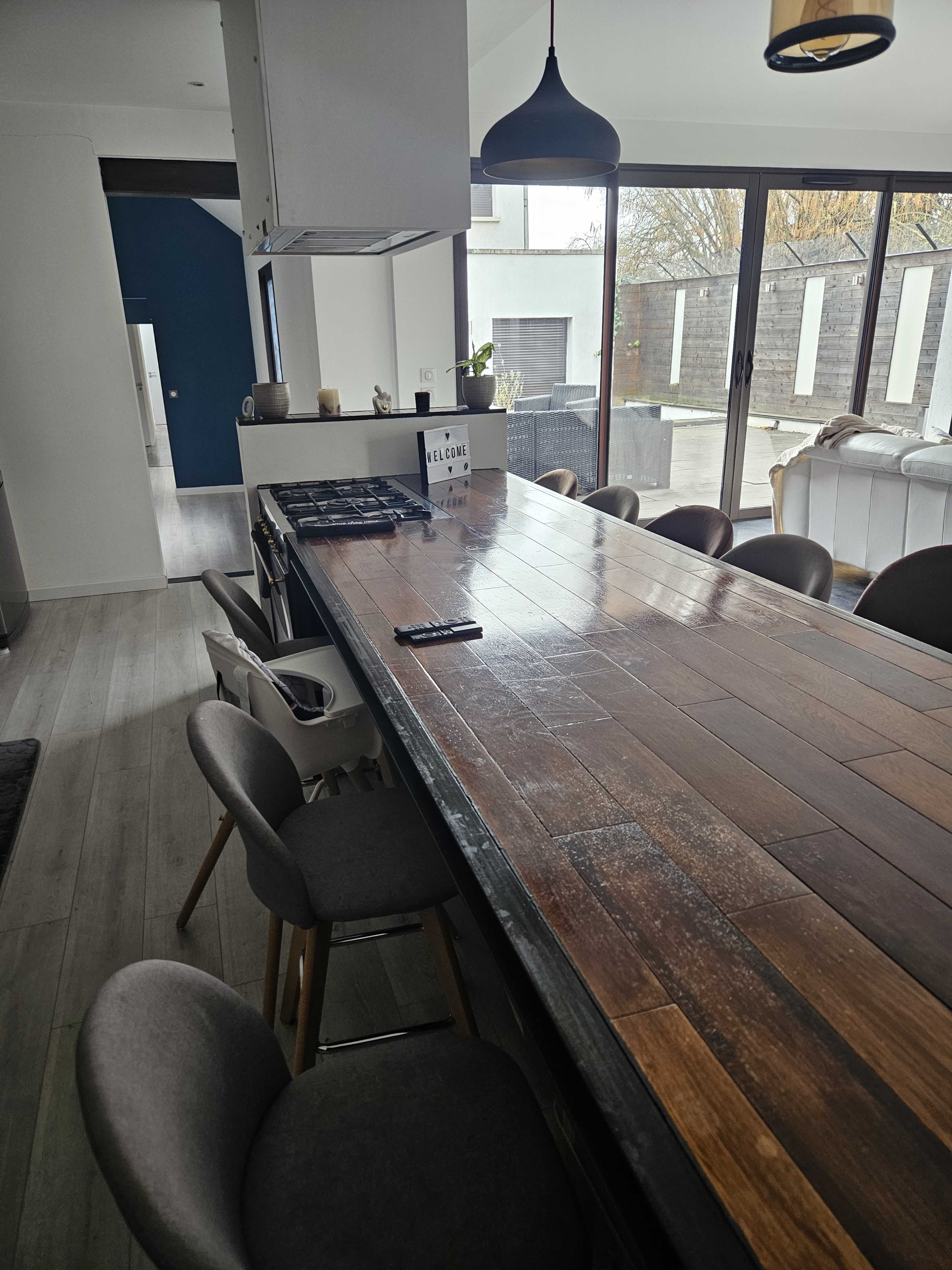 Maison/loft, zone pavillonnaire ,spacieux , jardin , terrasses Image dans , Argenteuil, 