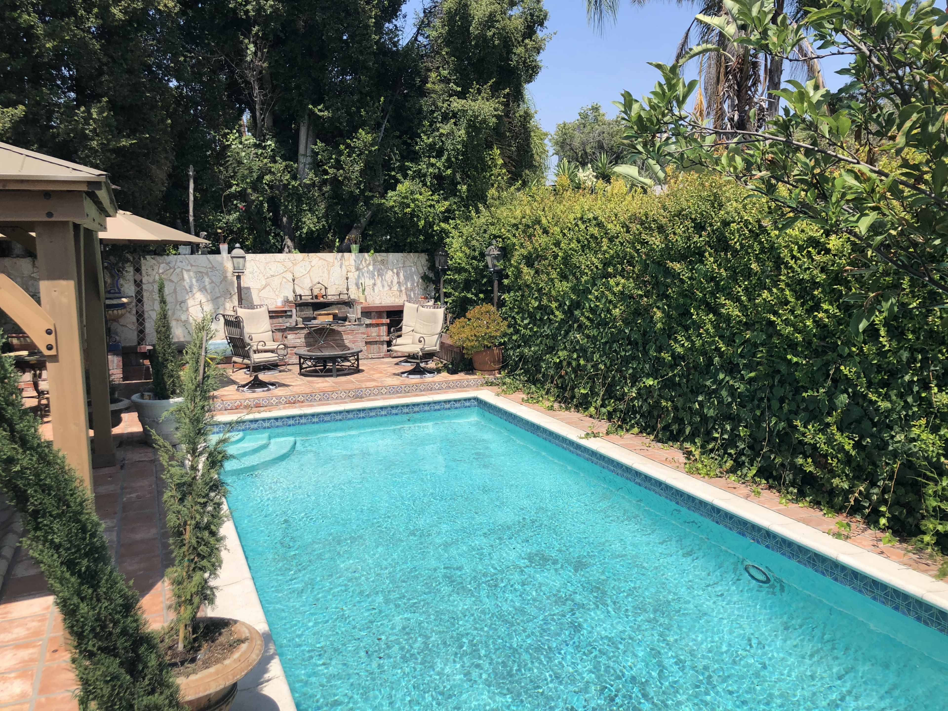 HEART OF LA - JARDIN (W/ POOL) Image in Central LA, los angeles, CA