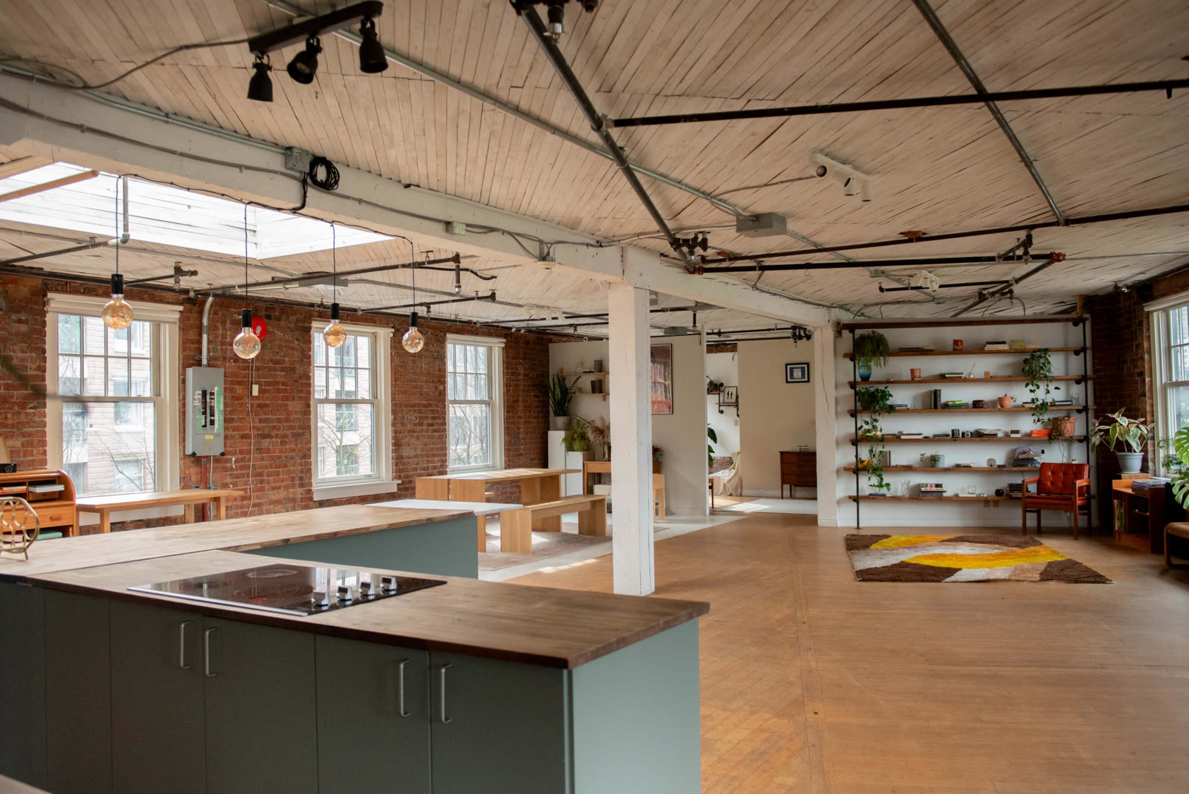 Bright, Inviting and Inspiring Gastown Heritage Loft Meeting Space Image in Downtown Eastside, Vancouver, BC