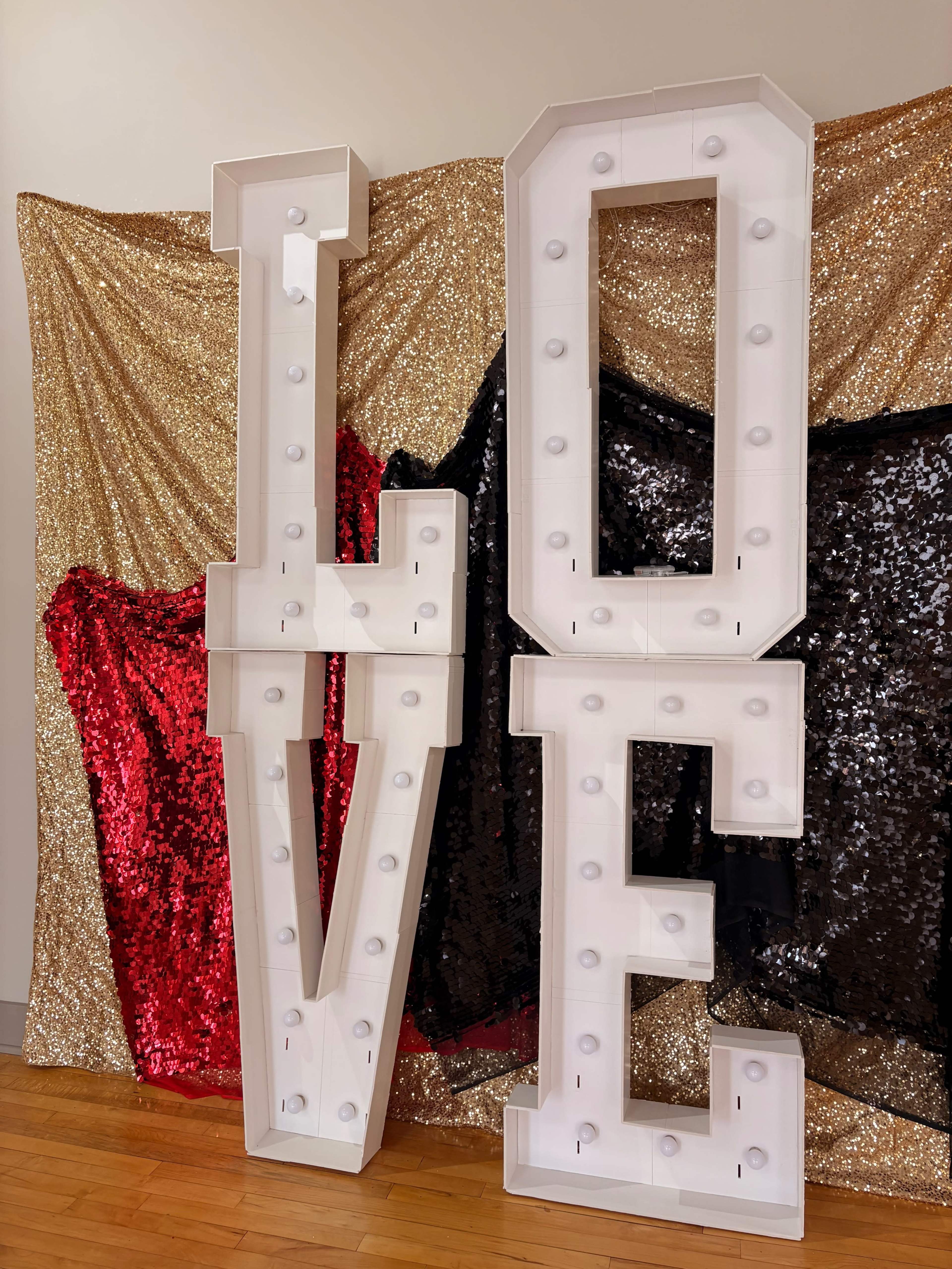 Easy access natural light studio Image in Earlham, Earlham, IA