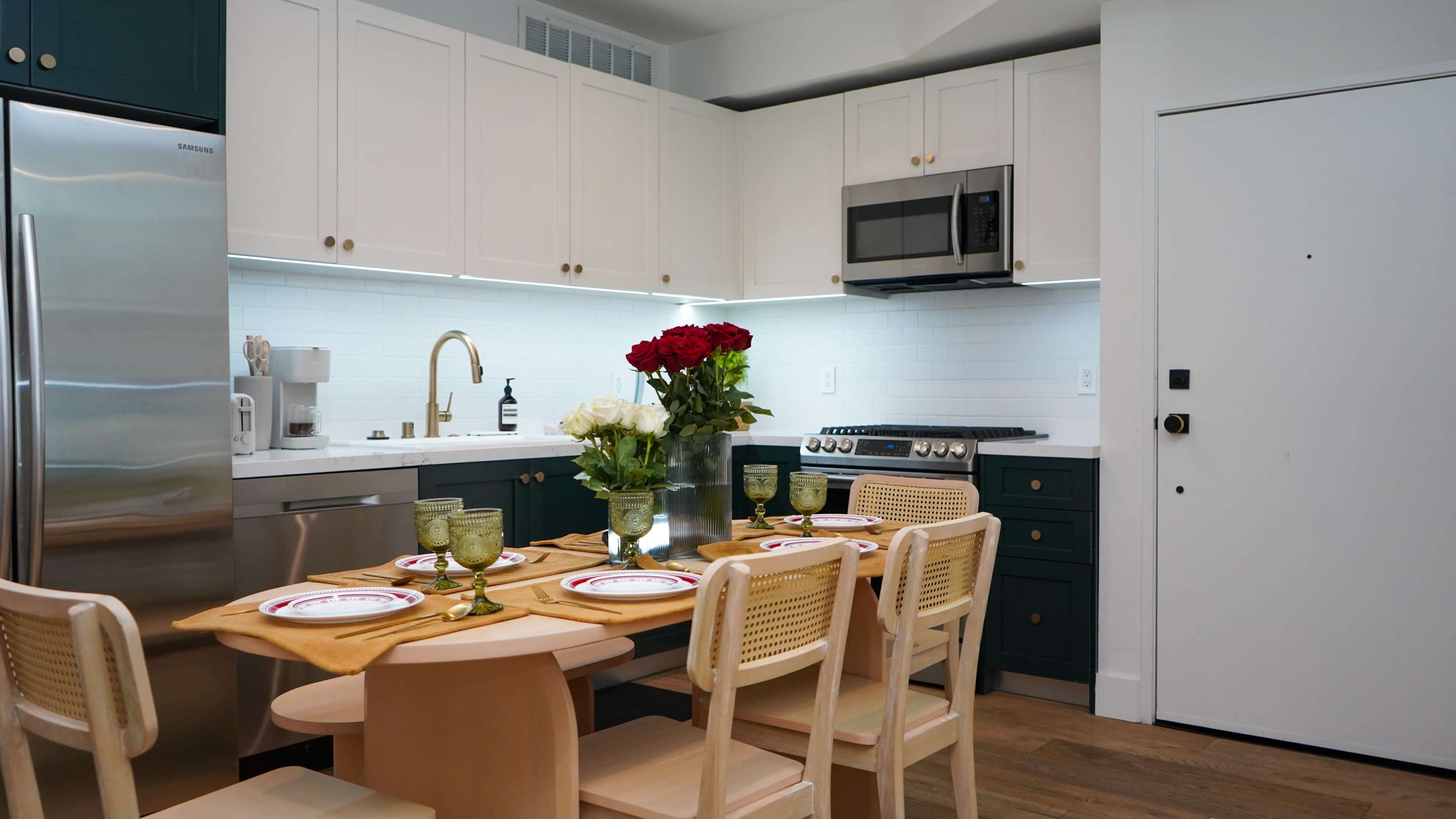 Designer Chic Retreat Apartment | Sensual, Cozy & Rich Image in Beverly Grove, LOS ANGELES, CA