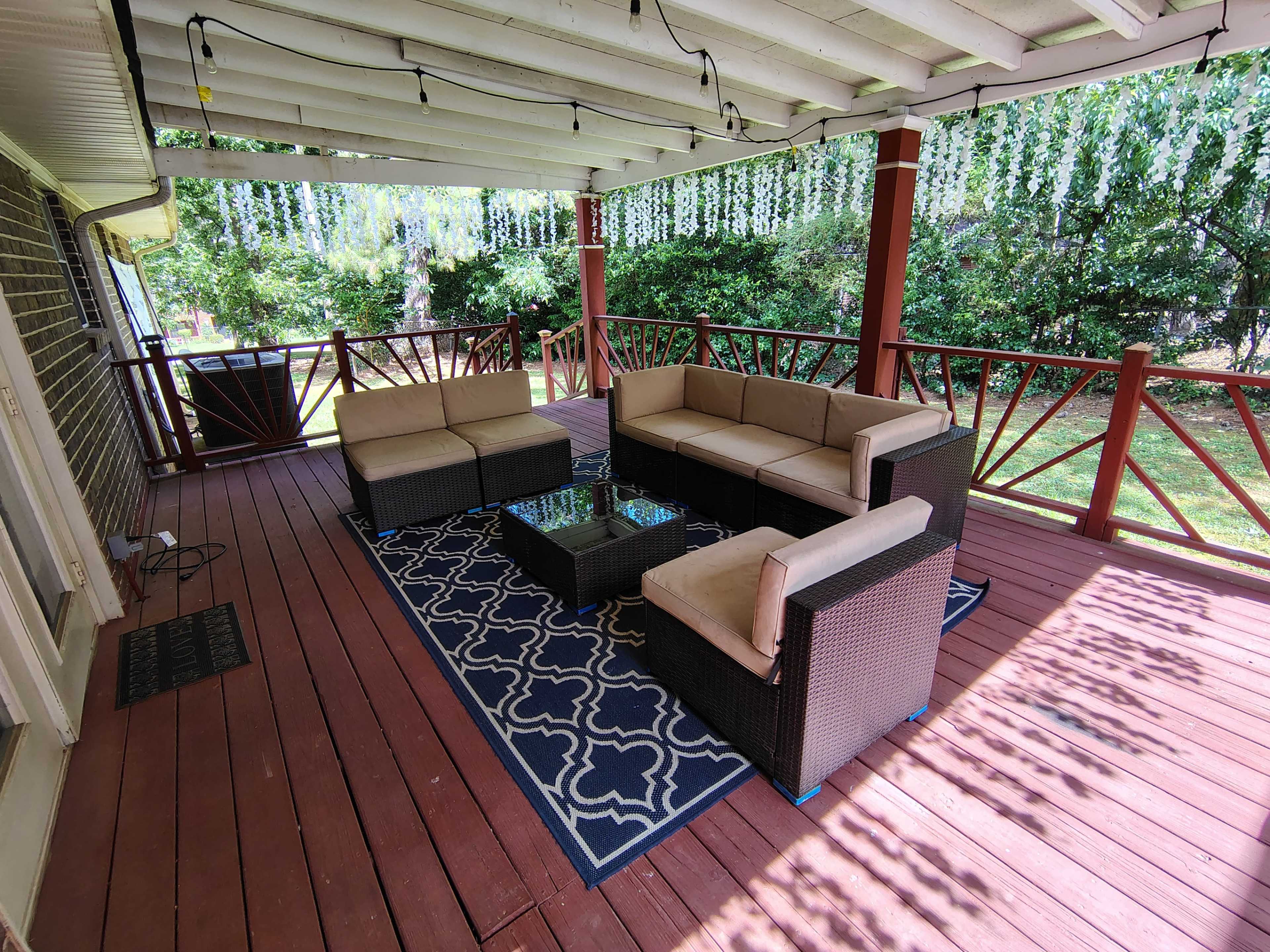 Backyard Wedding, Movie Screening and Party Venue Image in , Rex, GA