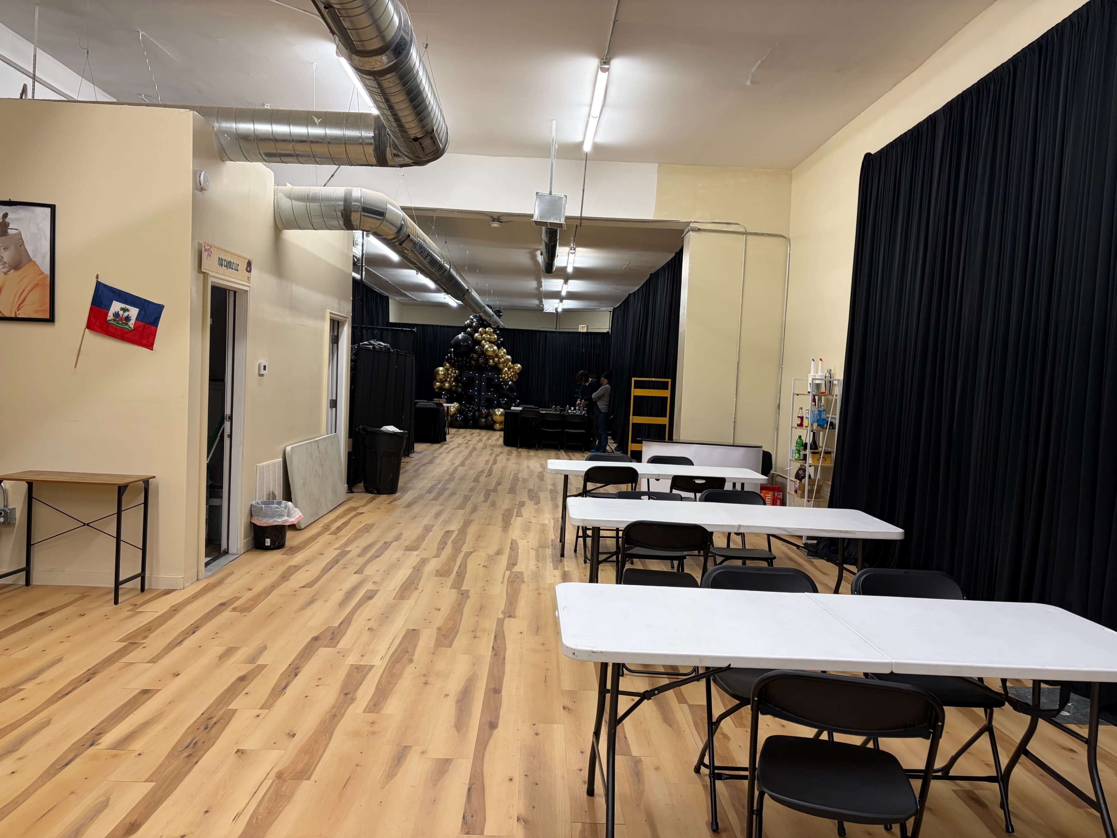 Bright South Side Studio for Workshops, Pop-Ups & Creative Events Image in South Side, CHICAGO, IL