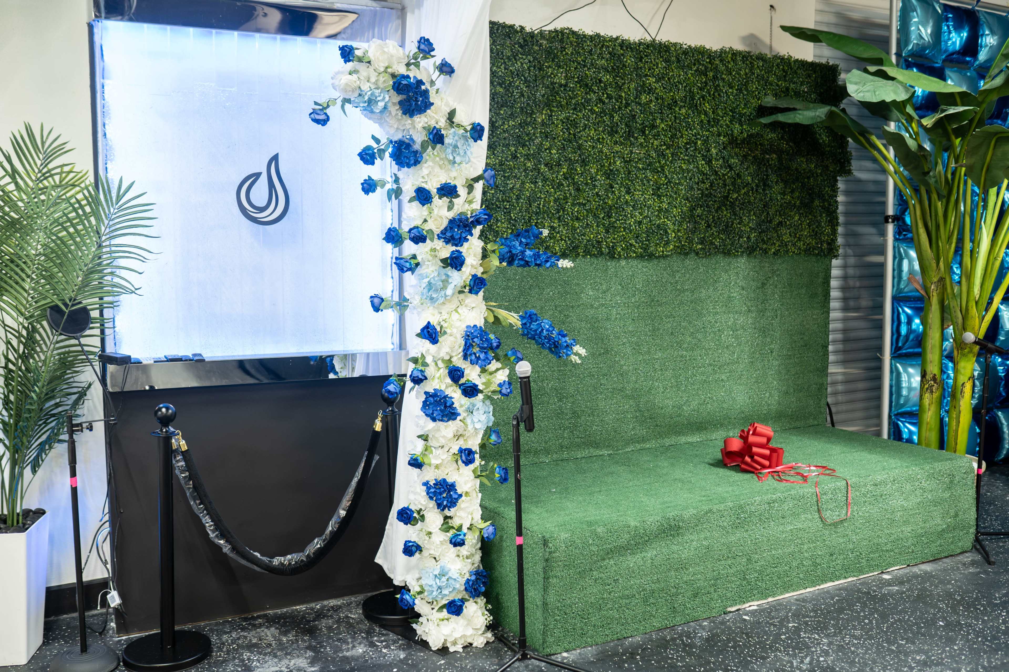 Multi-Set Photo/Video Production Warehouse- Arlington, Tx Image in East Arlington, Arlington, TX