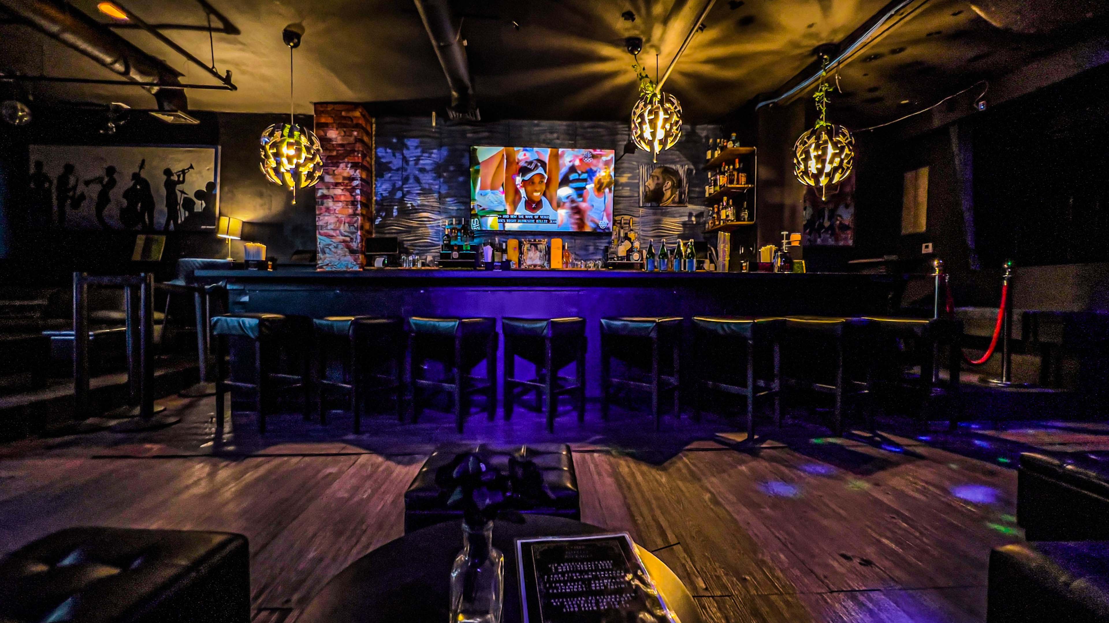 Lounge with stage on Hst dc Image in Northeast Washington, Washington, DC