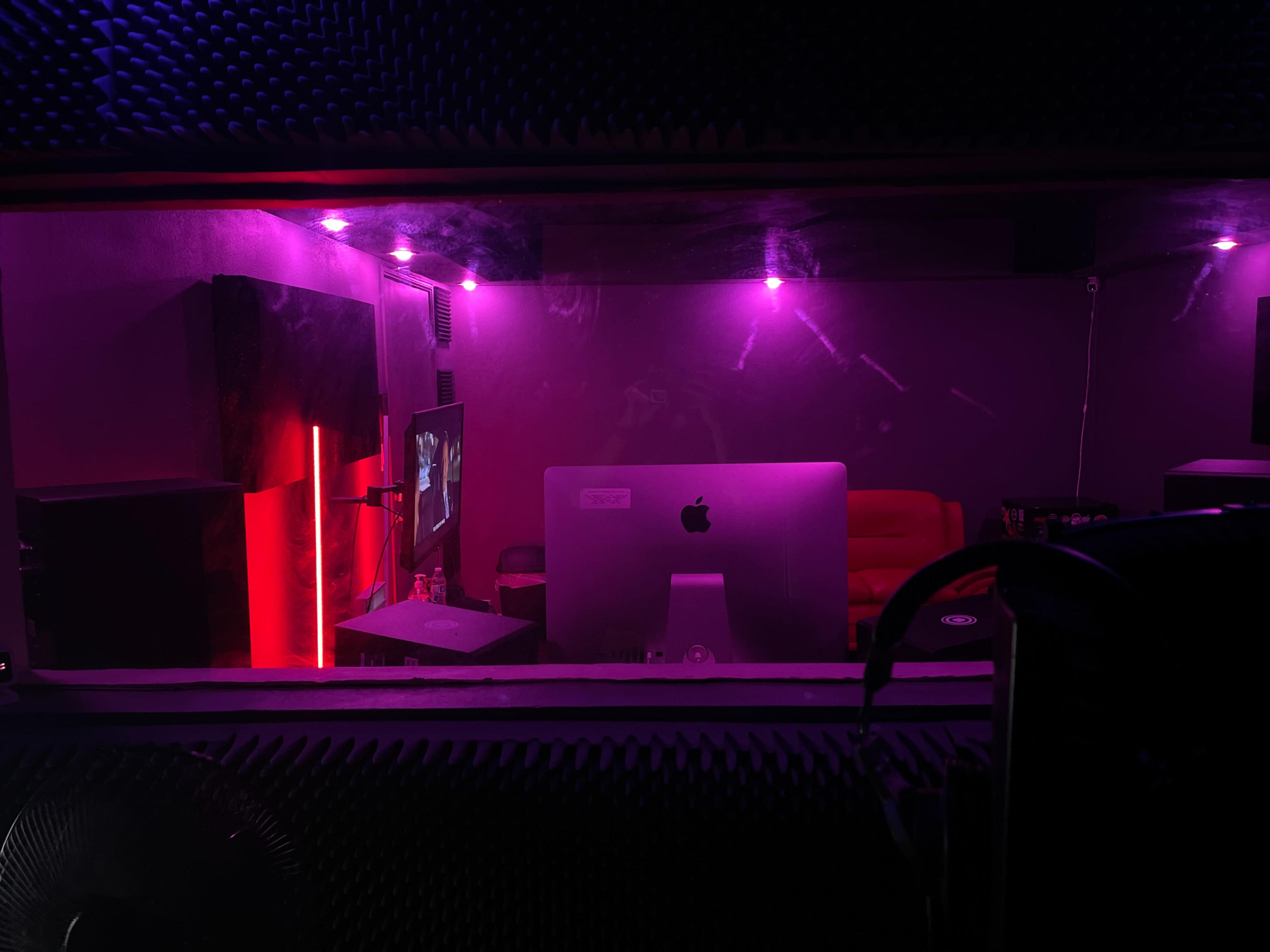 Downtown Recording Studio Image in Ontario, Ontario, CA