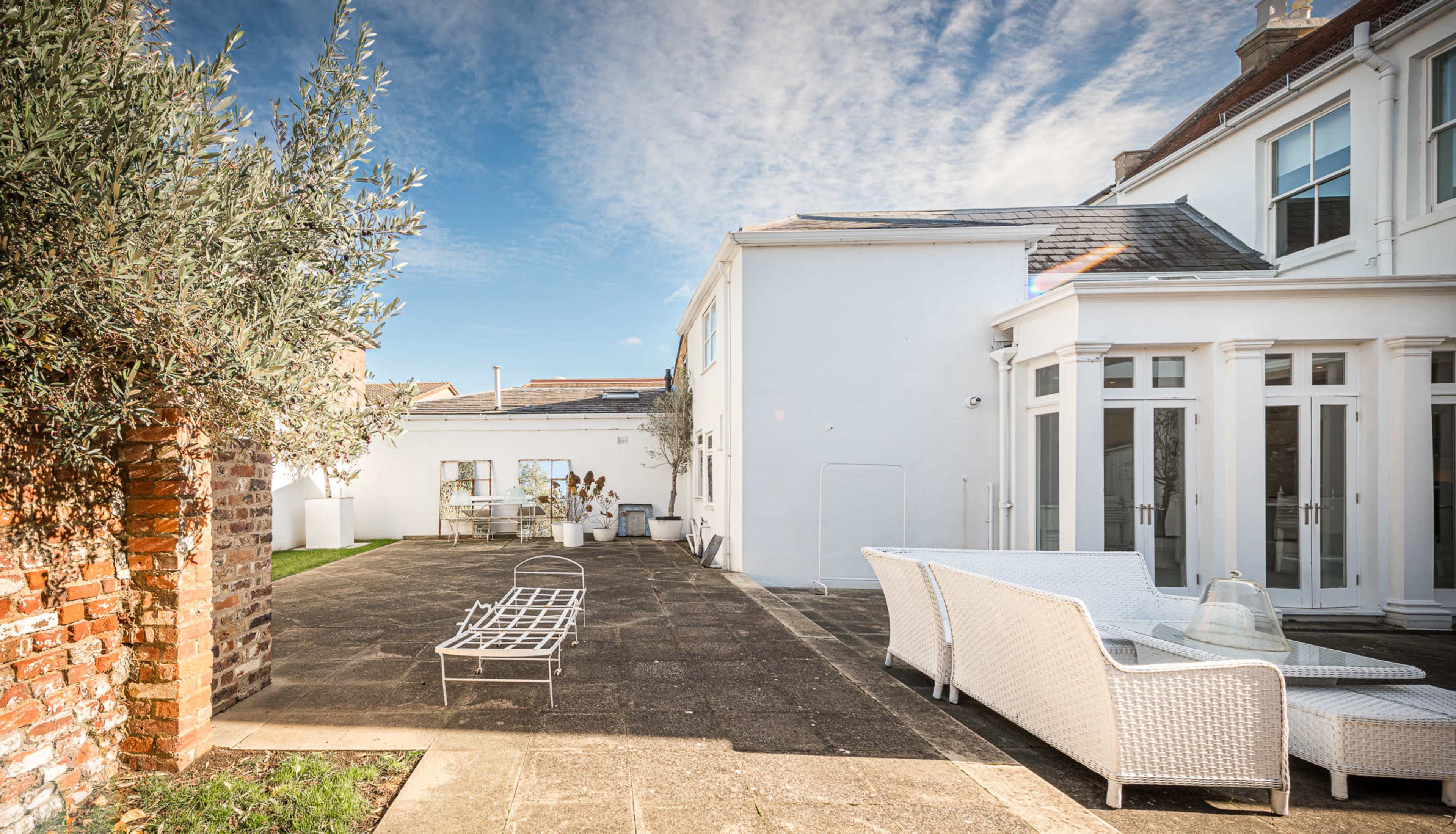 Willow House Image in Shepperton, Shepperton, ENG