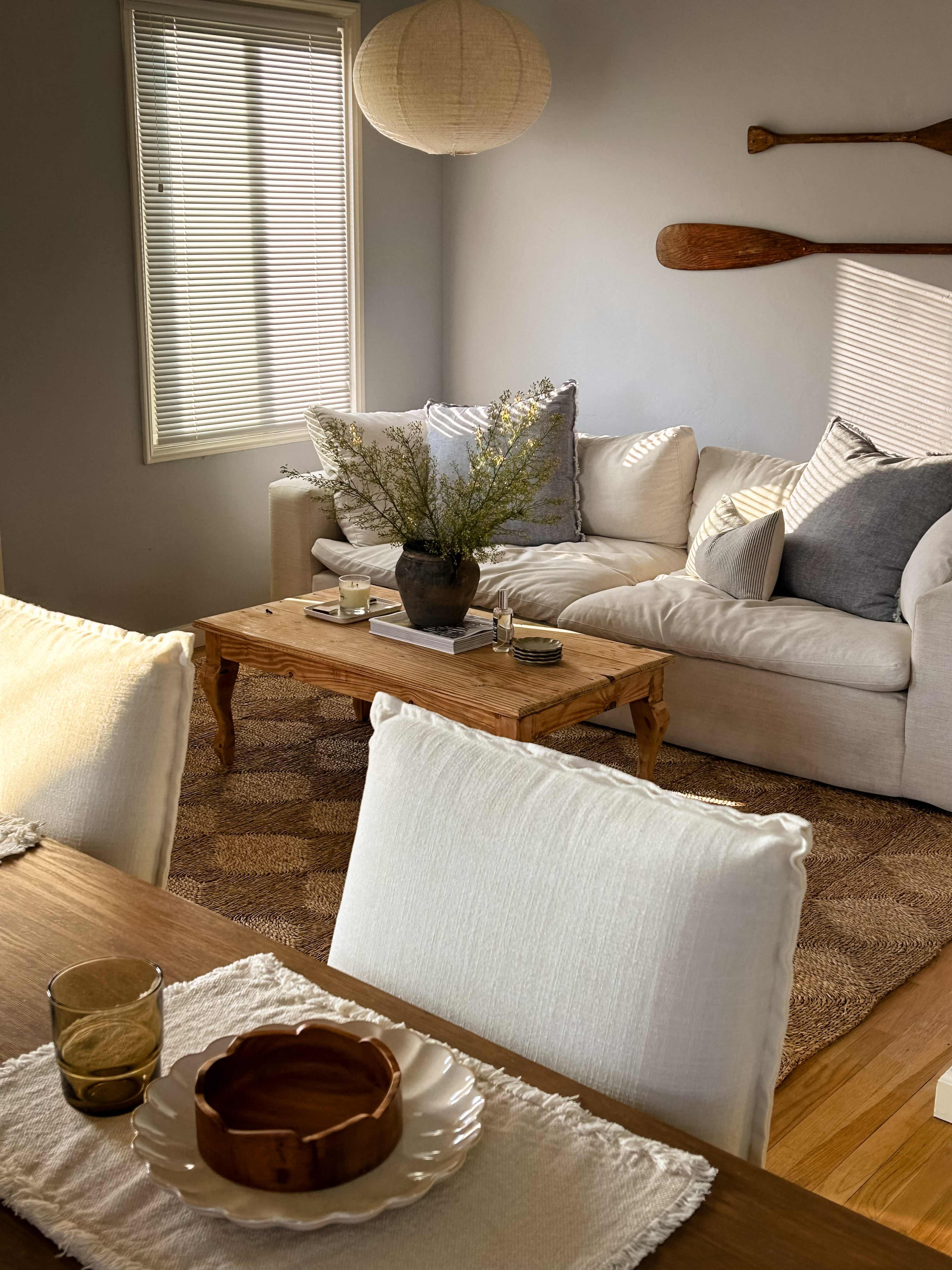 Modern Beach Cottage Image in Naples, long beach, CA