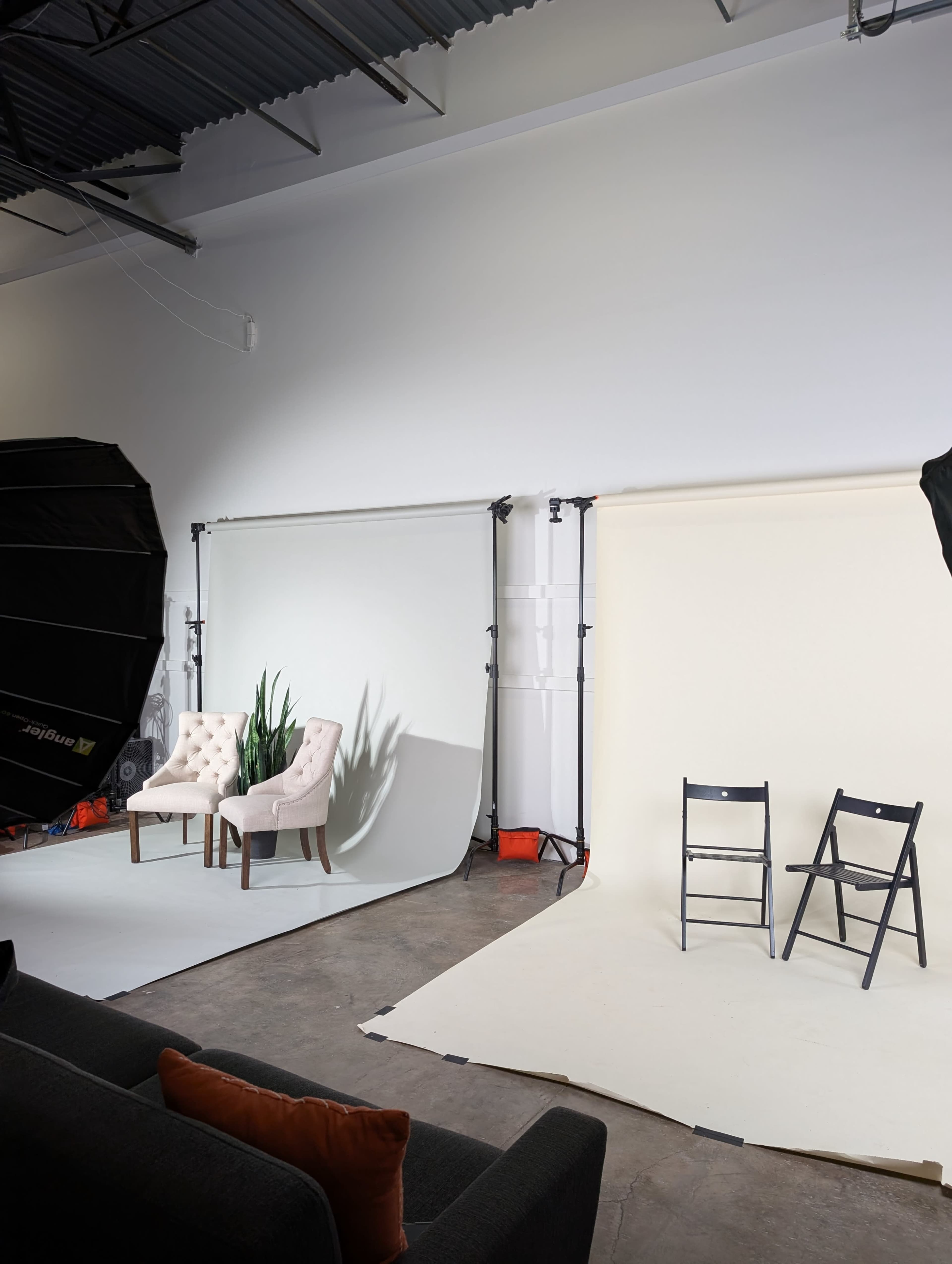 Photo studio with multiple stages Image in Ashburn, Ashburn, VA