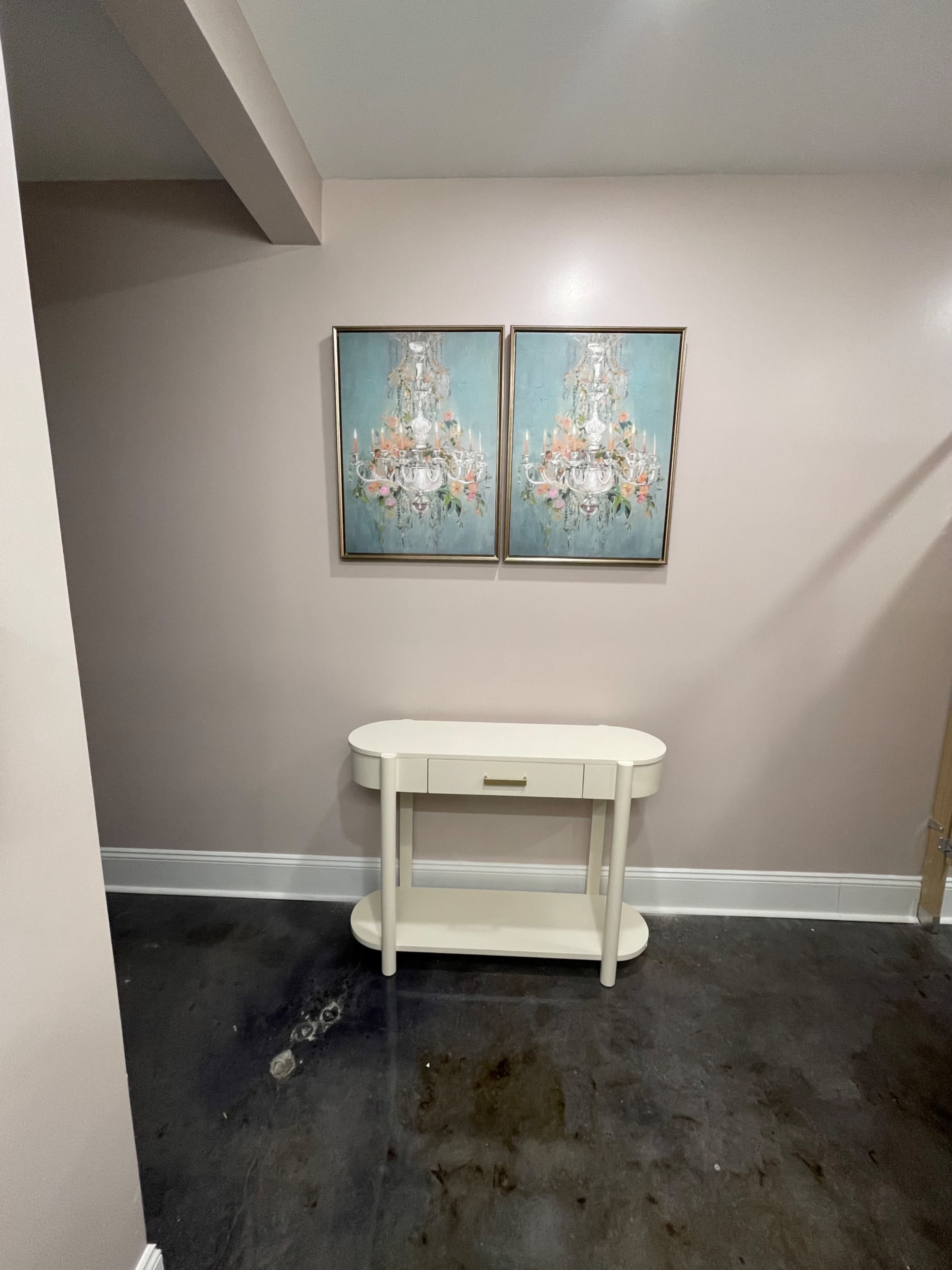 Open concept for a variety of possibilities. Image in New Iberia, New iberia, LA