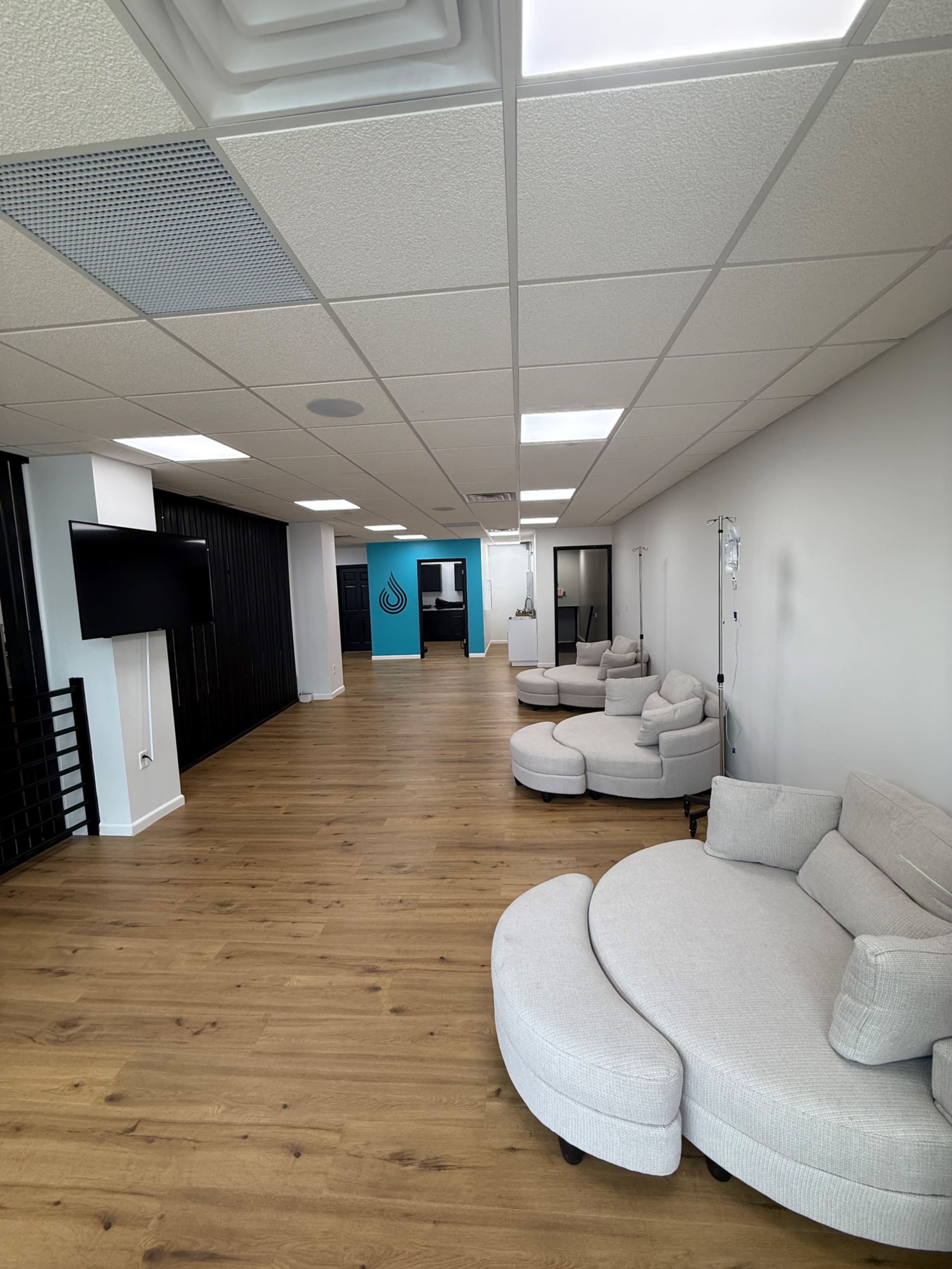 Wellness Space W/ Sauna, Massages, & IV Therapy Image in North End, Detroit, MI