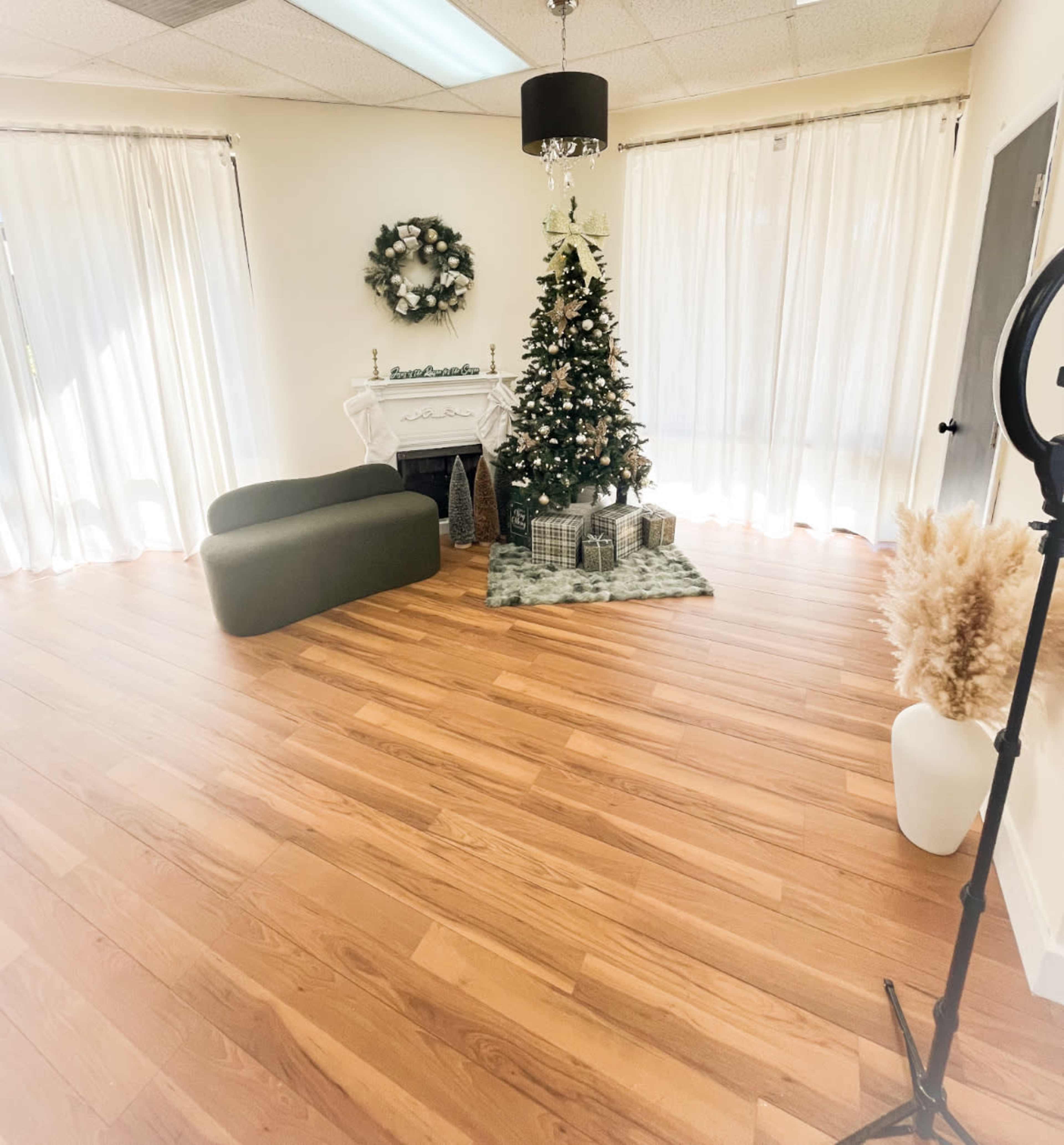 Versatile Loft Studio for Content and Events Image in Dunedin, Dunedin, FL