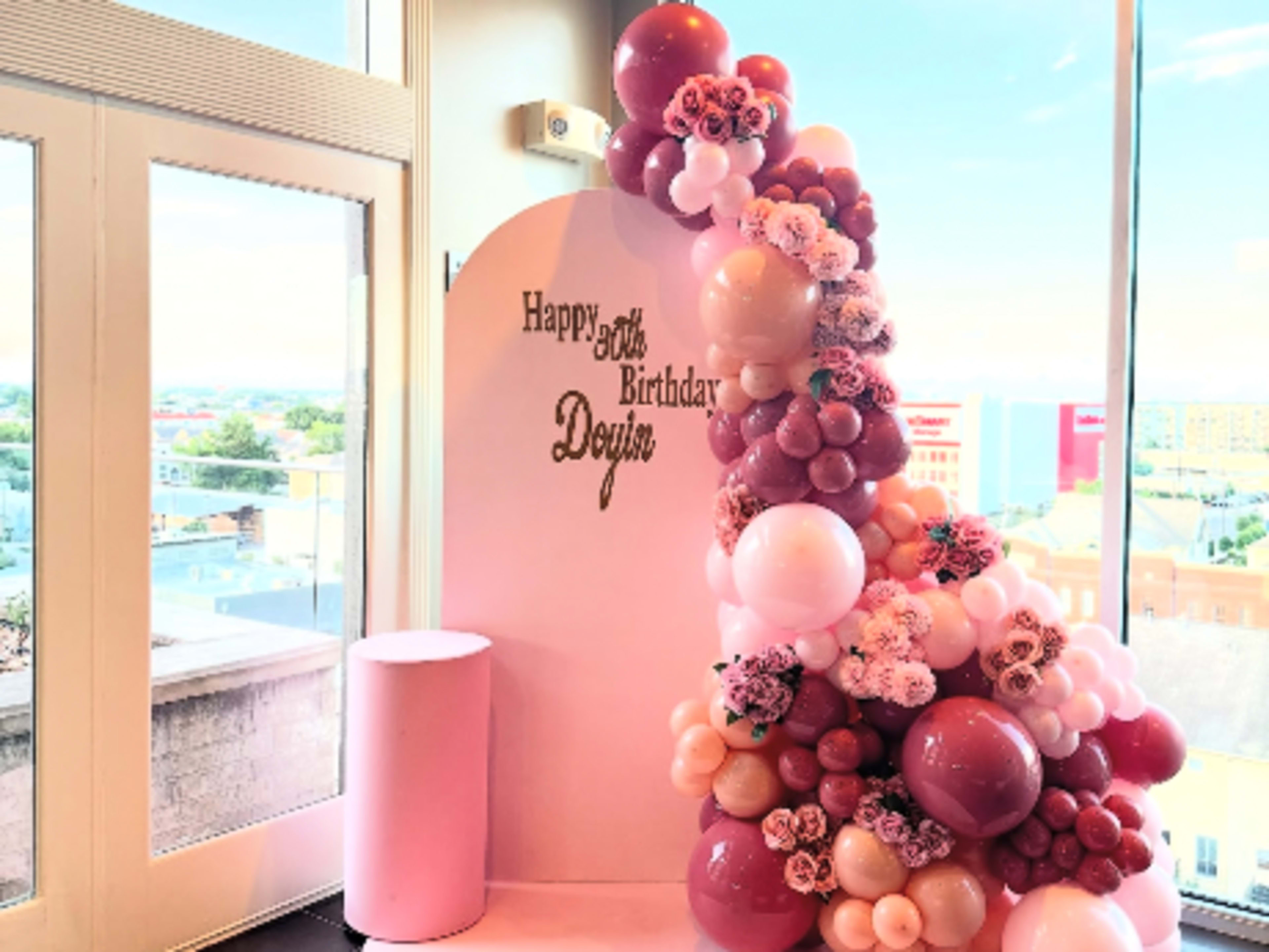 Customizable Balloon work 