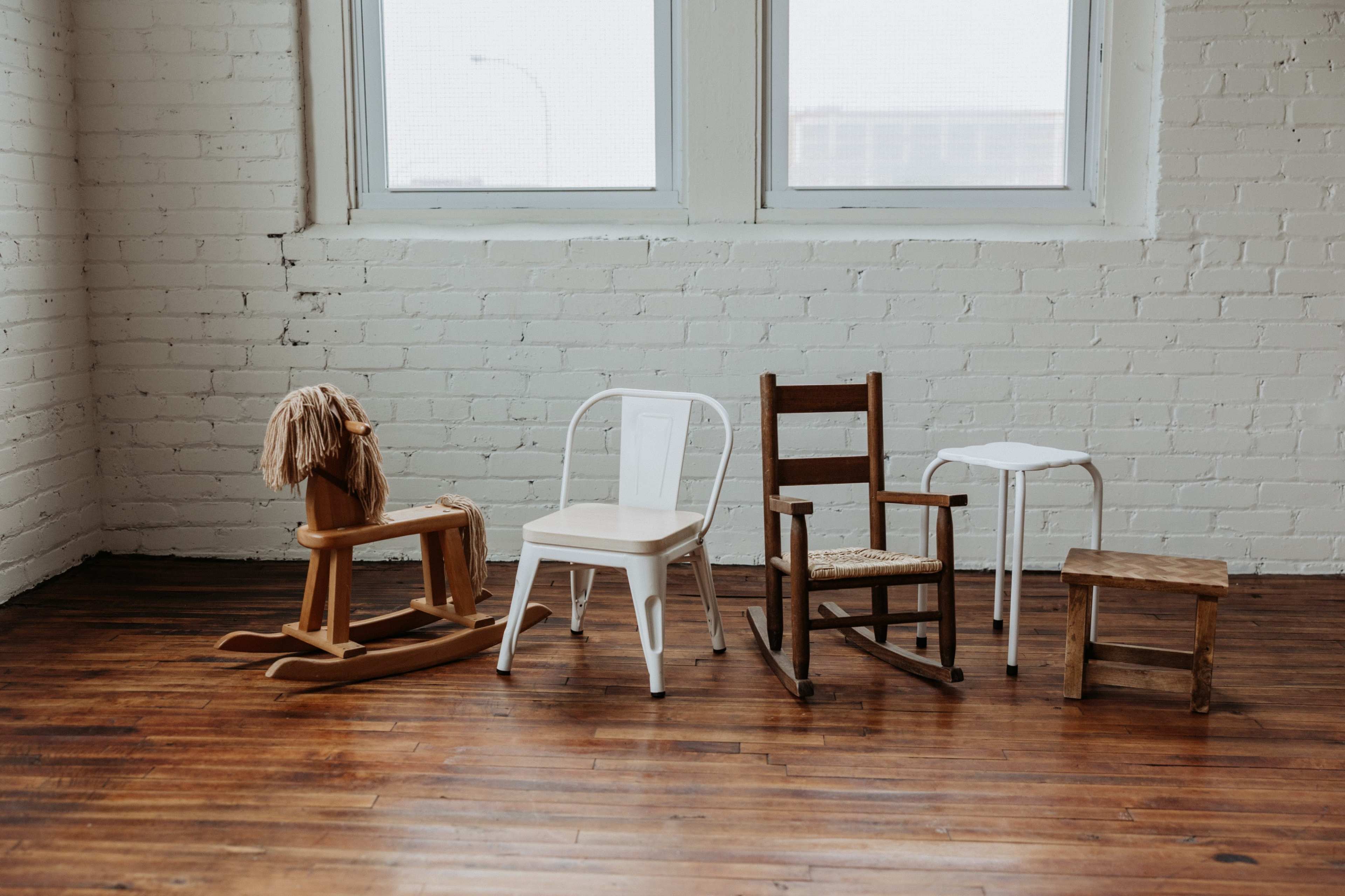 Modern Photo Studio with Natural Light – Neutral Space Near Downtown Buffalo Image in South Ellicott, Buffalo, NY