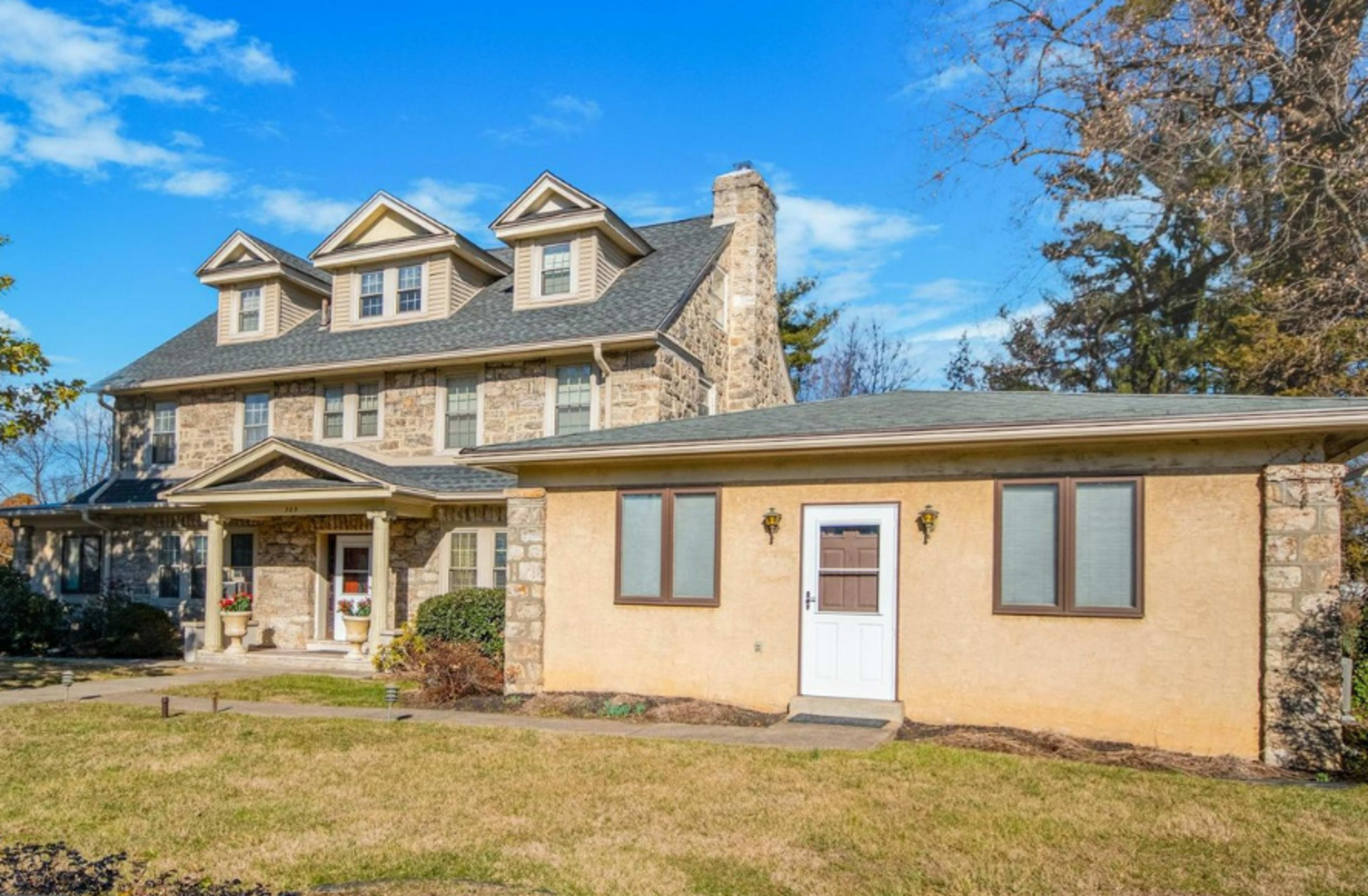 Outdoor Suburban Oasis Image in Upper Darby Township, Lansdowne, PA