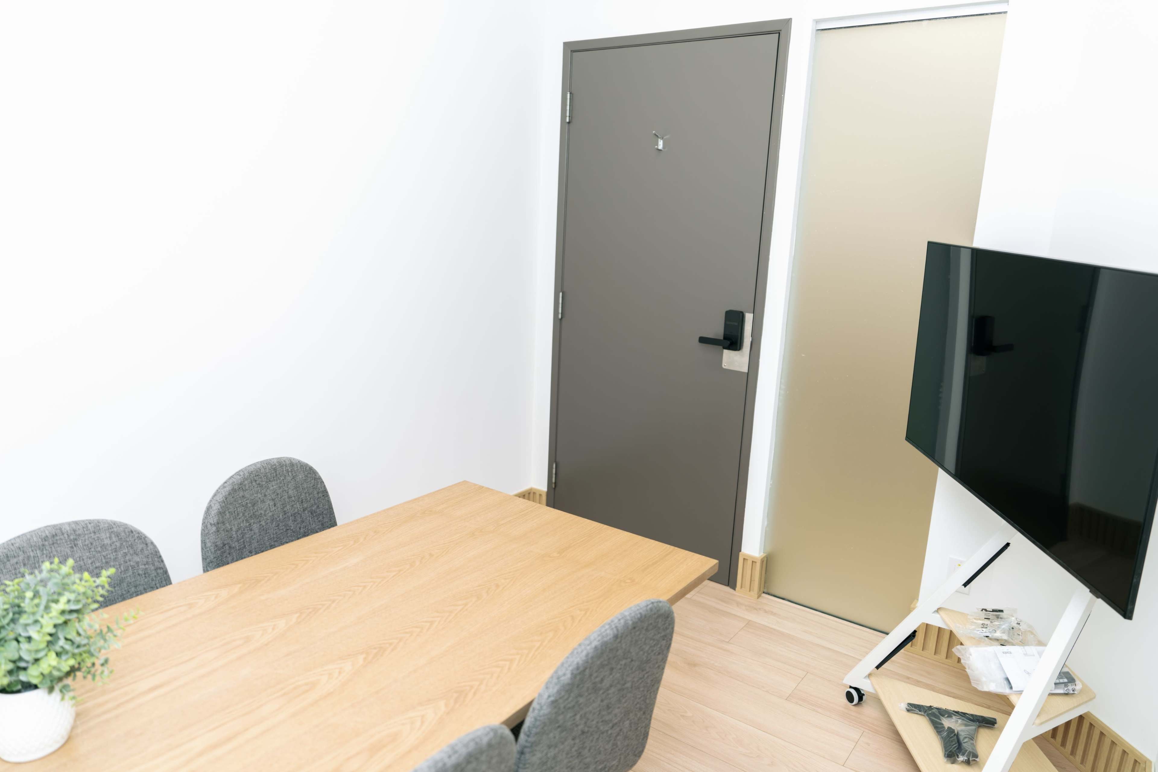 Private Meeting Room in West Broadway Image in Fairview, Vancouver, BC