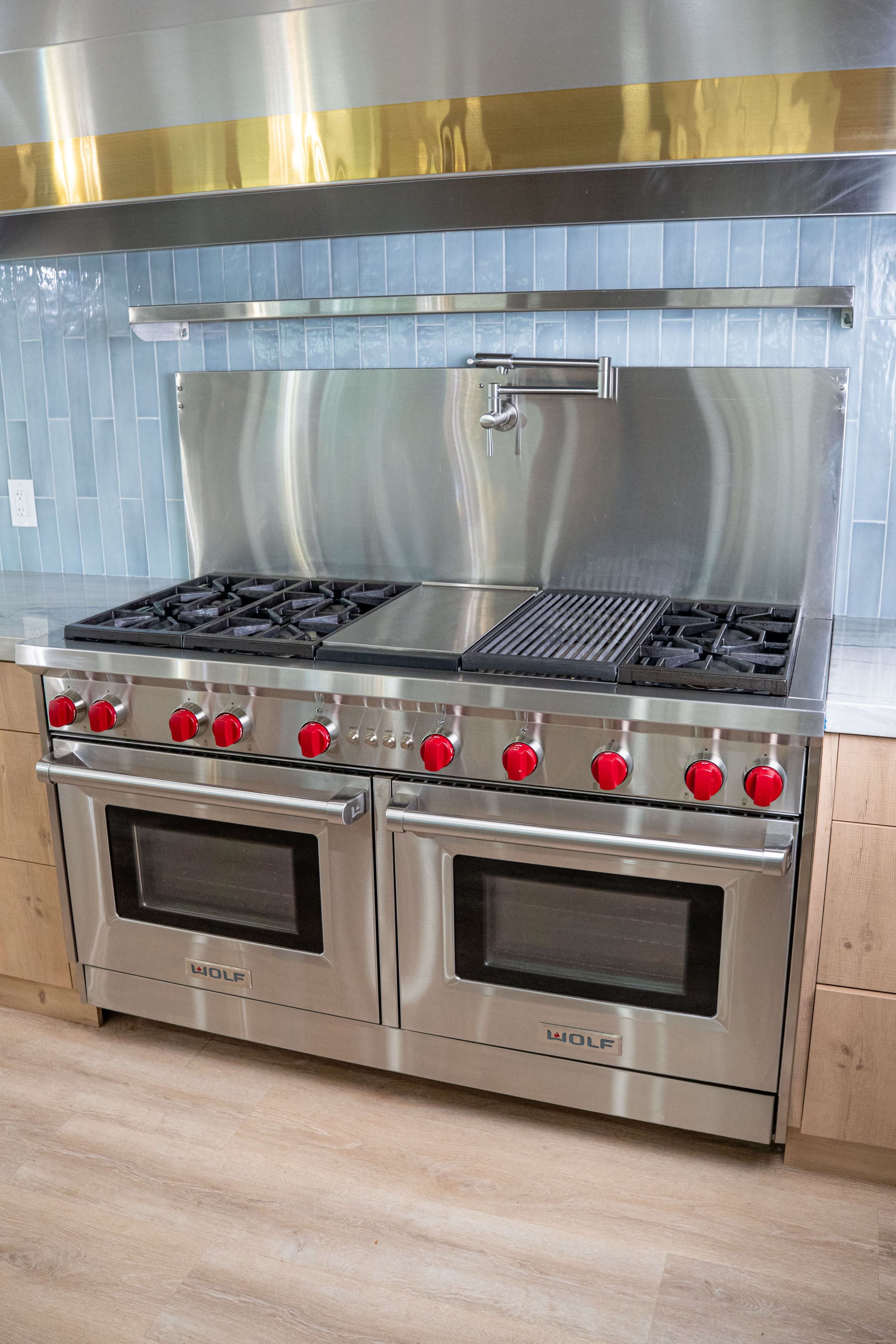 Modern Bright and Functional Chef’s Kitchen, Spacious with Luxury Amenities Image in St. Francis, Daly City, CA