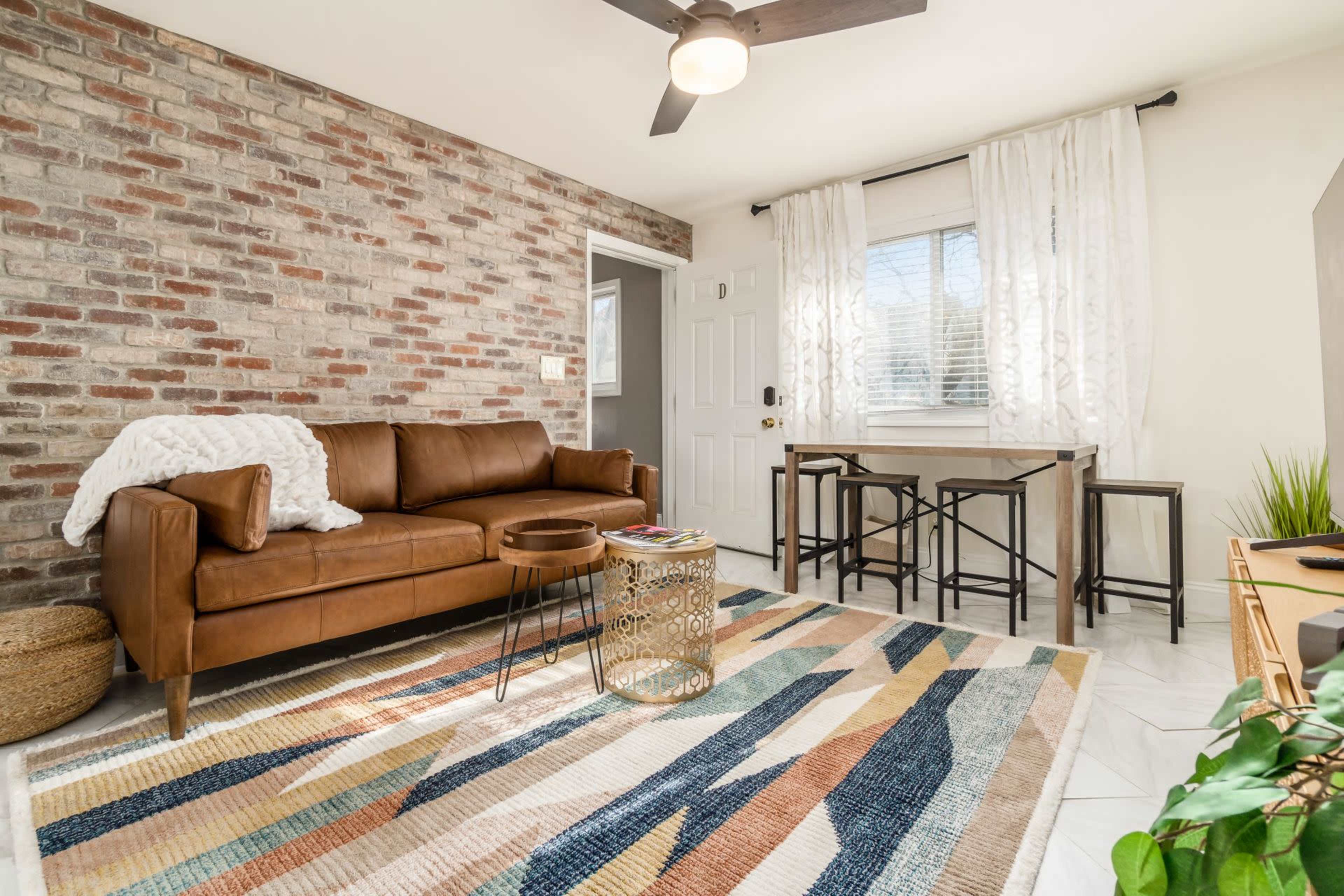 Short North Condo Close to OSU Image in Victorian Village, Columbus, OH
